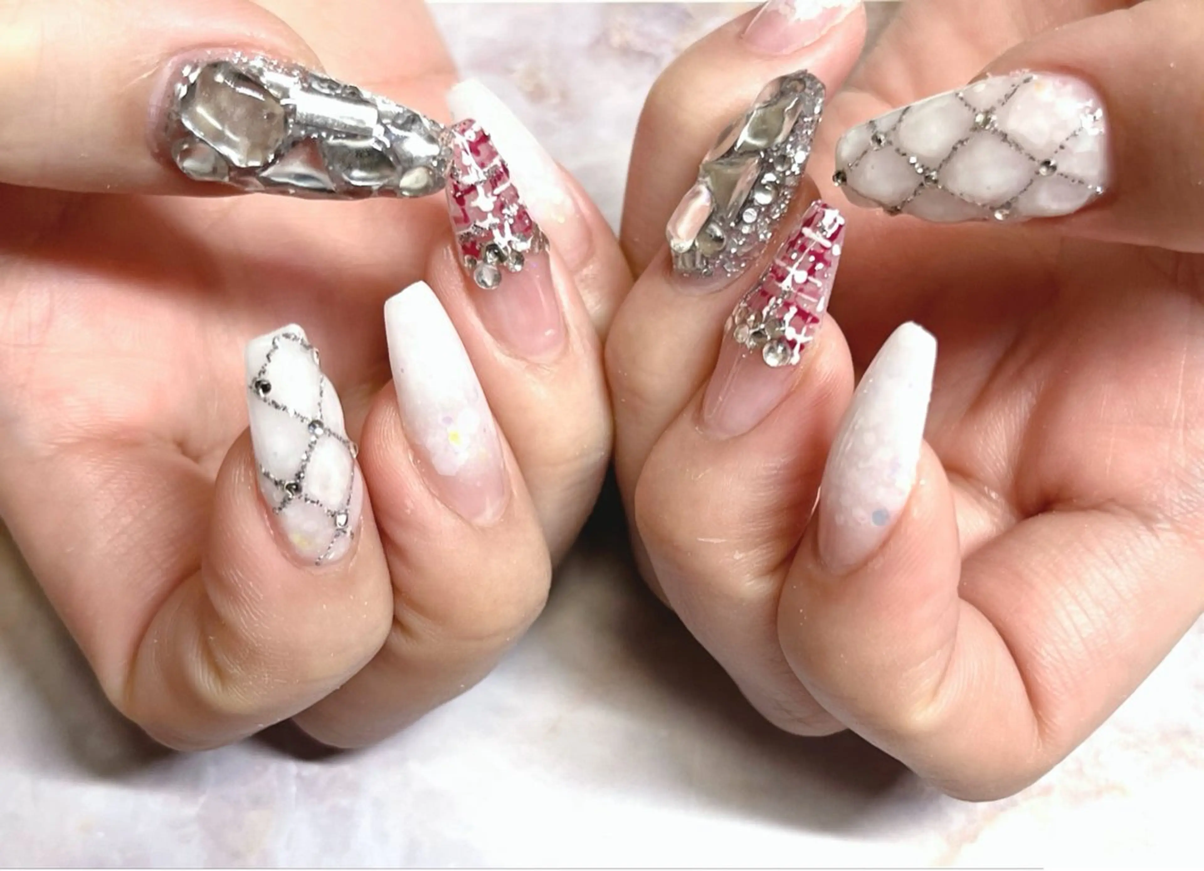 ネイル plaisir所属・plaisir プレジールネイルのネイルデザイン