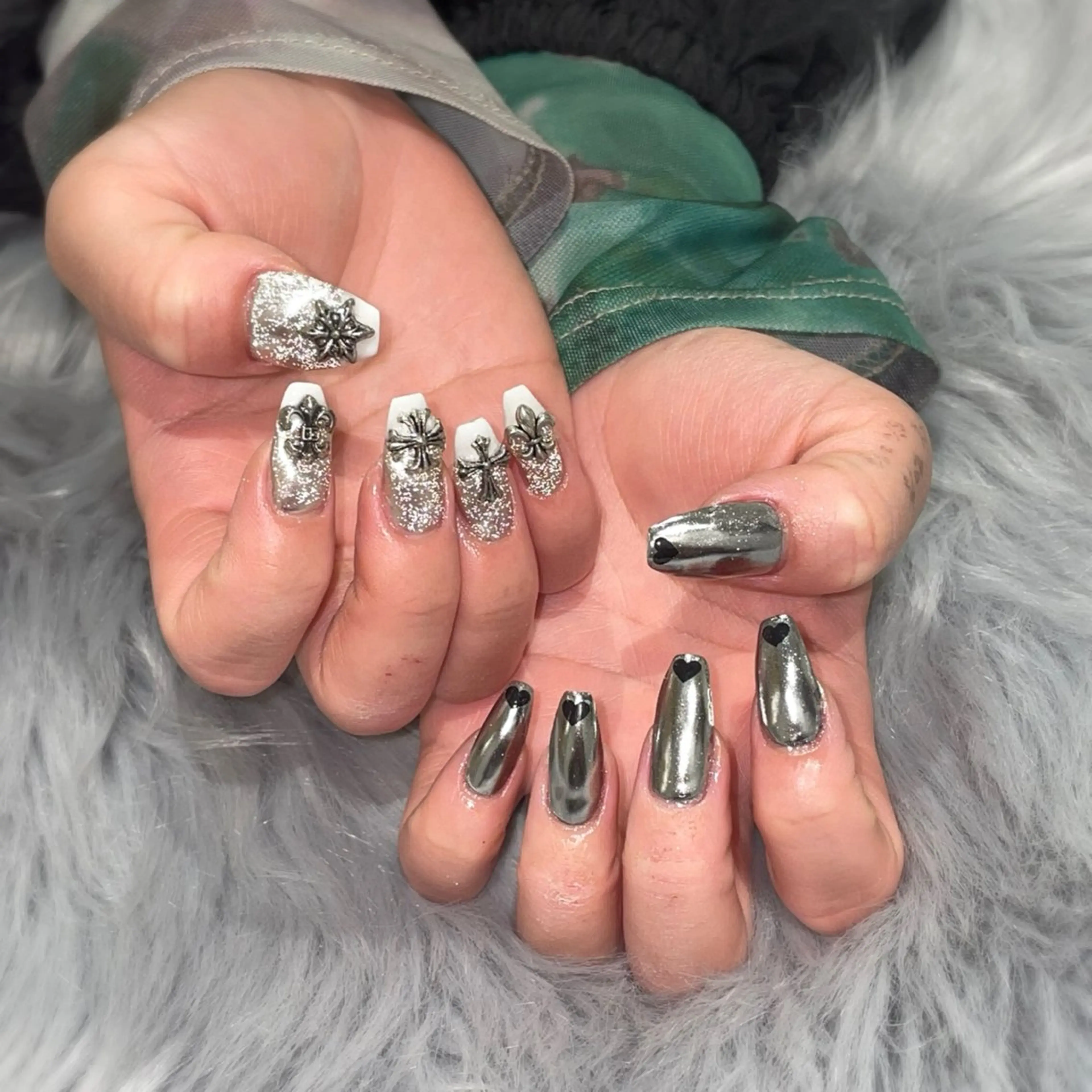 ネイル ハンドネイル RICO NAIL所属・RICO Nail パーツつけ放題🌈のネイルデザイン