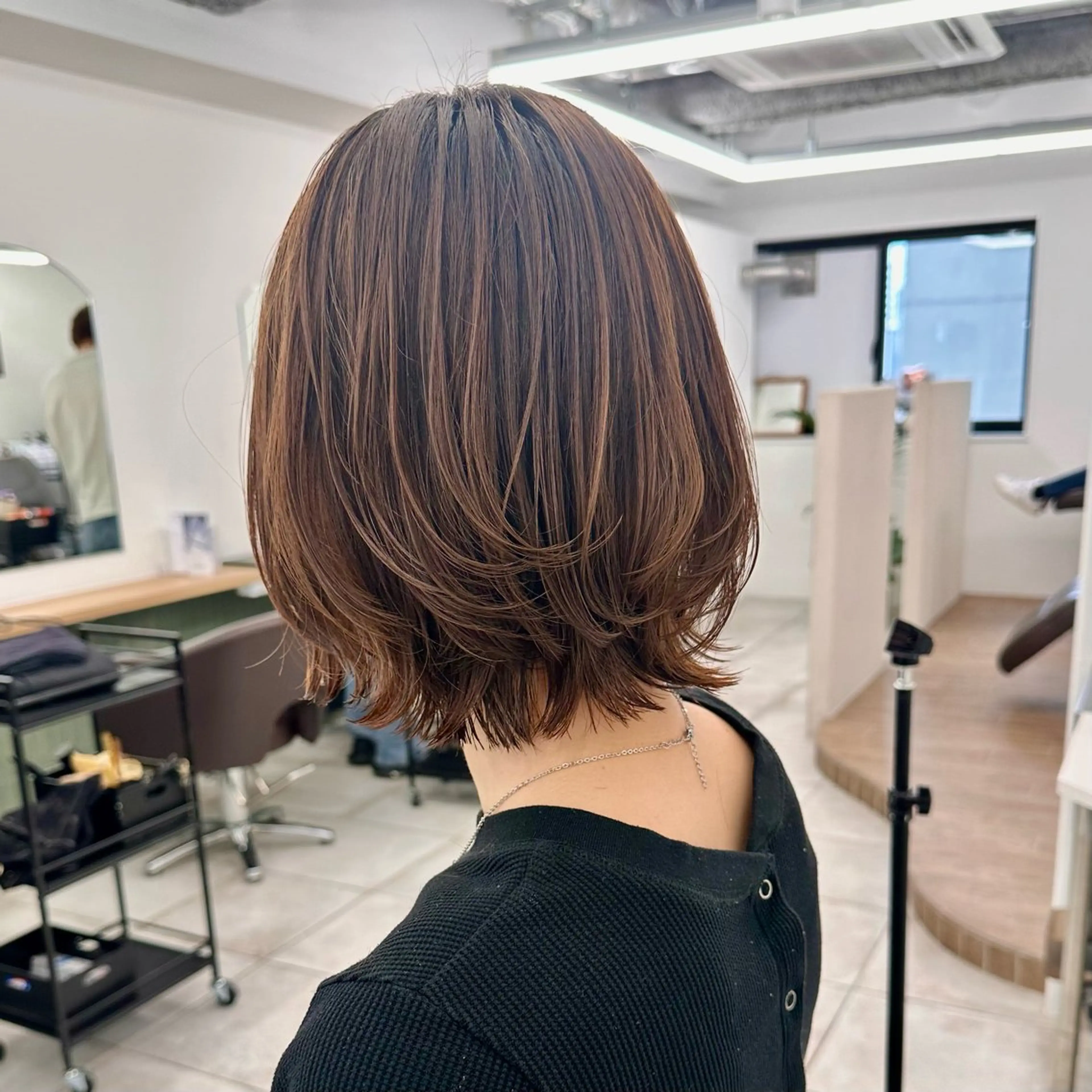 ミディアム カラー カット ヘアカラー トリートメント ブリーチなし/レイヤ ー特化🌈Tommyのヘアスタイル