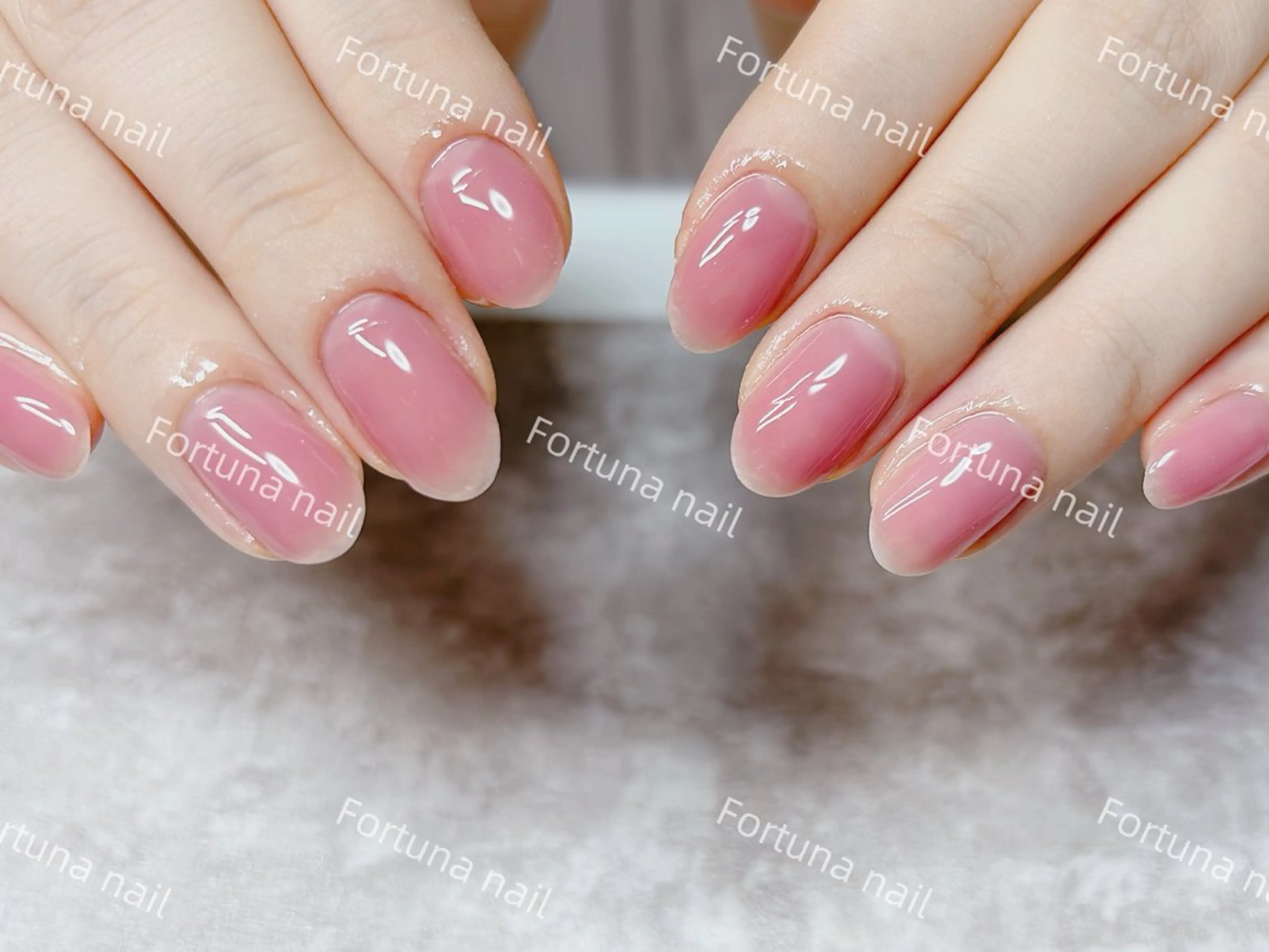ネイル ハンドネイル Nail •Head スパFortunaのネイルデザイン