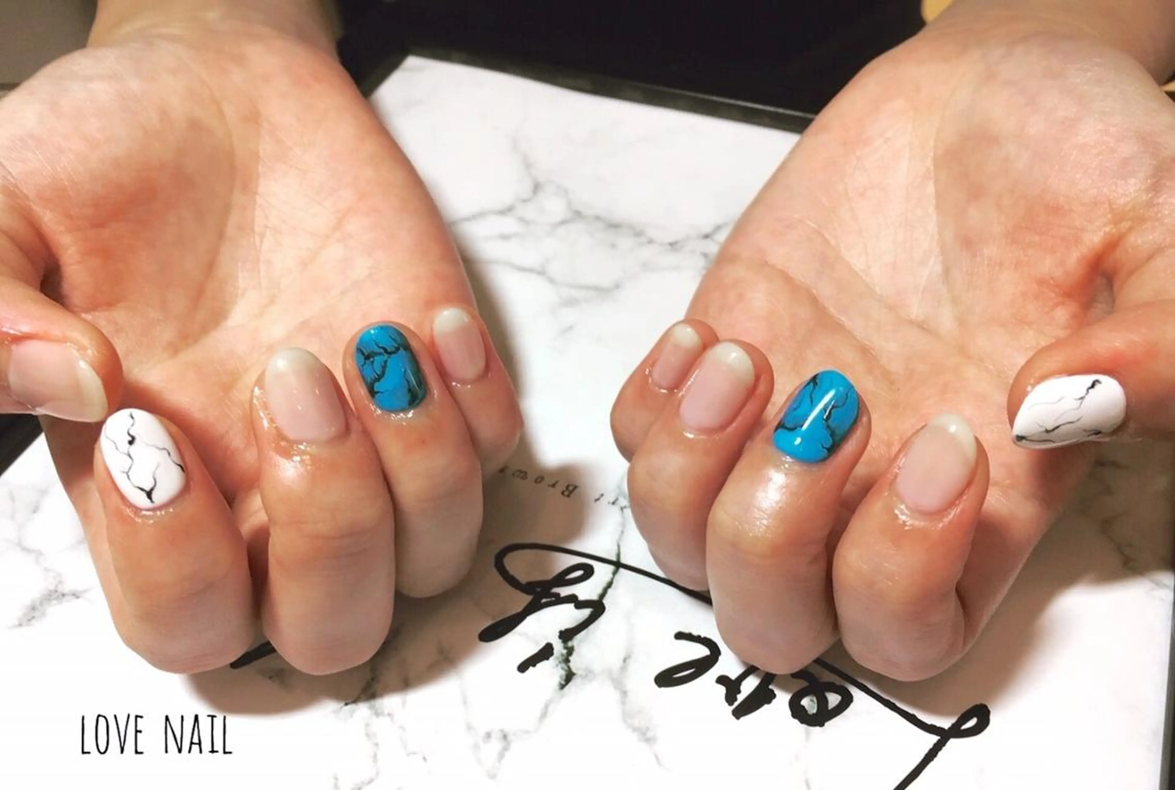 ネイル LOVE NAIL 💕Sonoのネイルデザイン