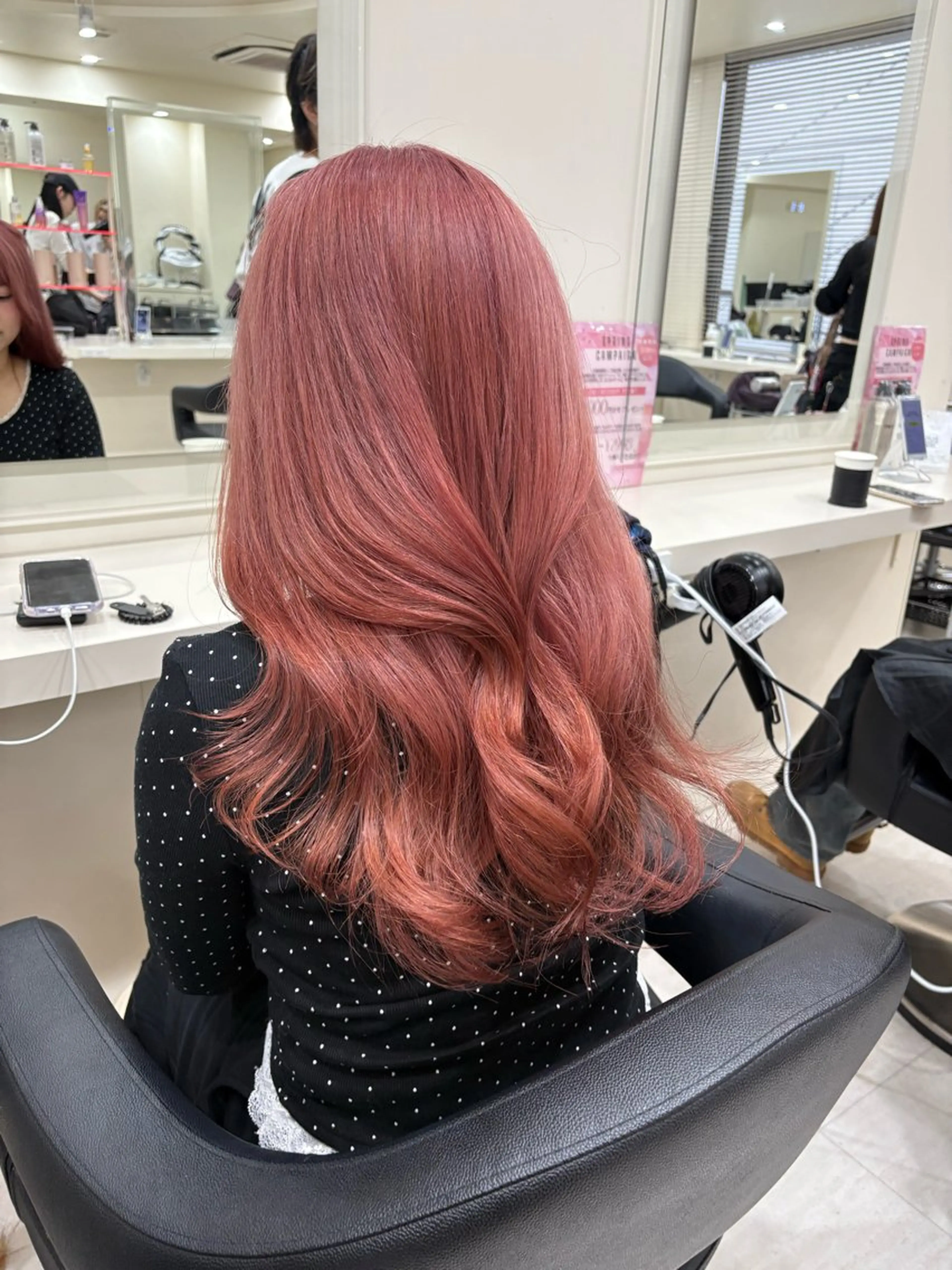 セミロング カラー ヘアアレンジ ヘアカラー 💟RINNA 艶カラー💟のヘアスタイル