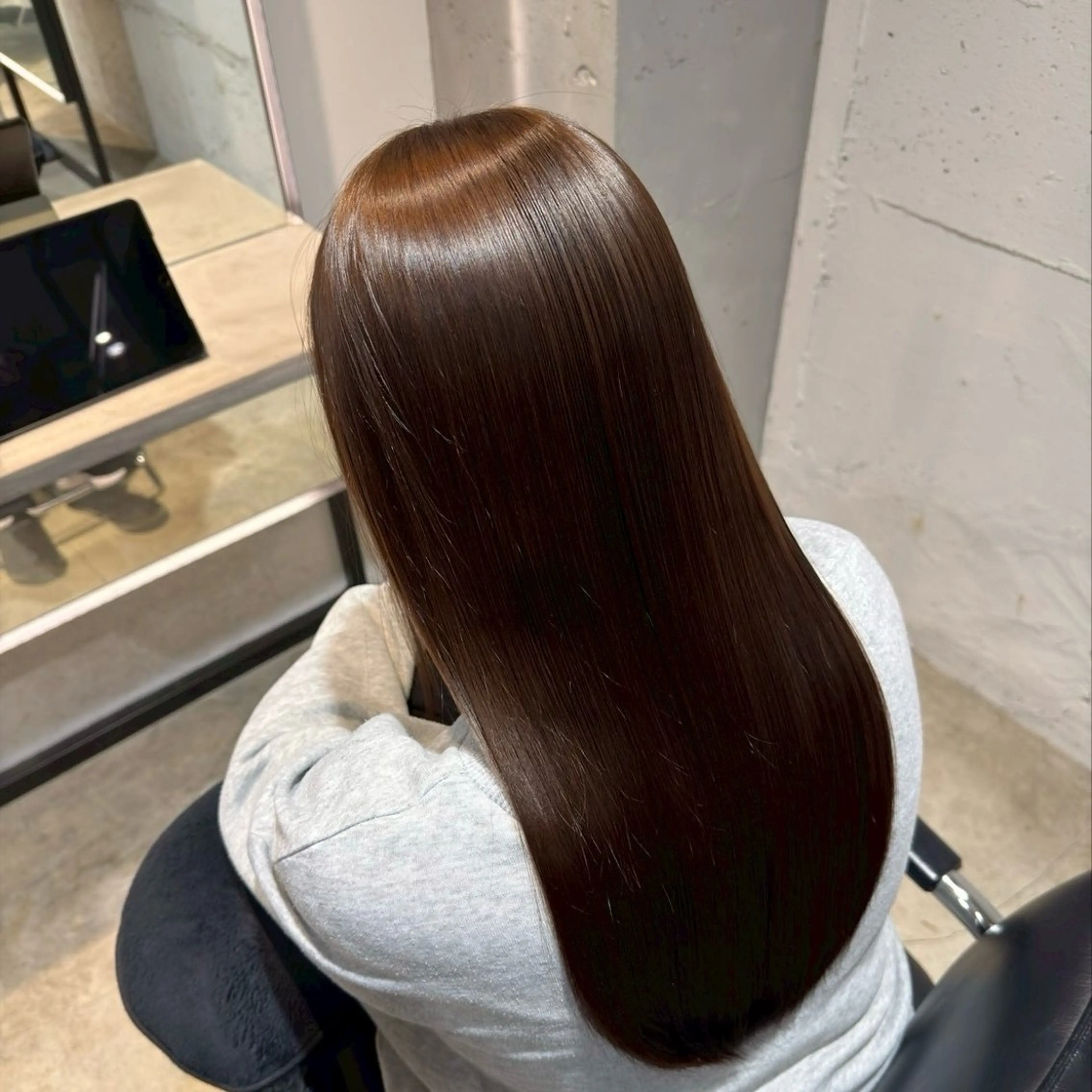 ロング カラー ブラウンカラー はなか こうすけのヘアスタイル