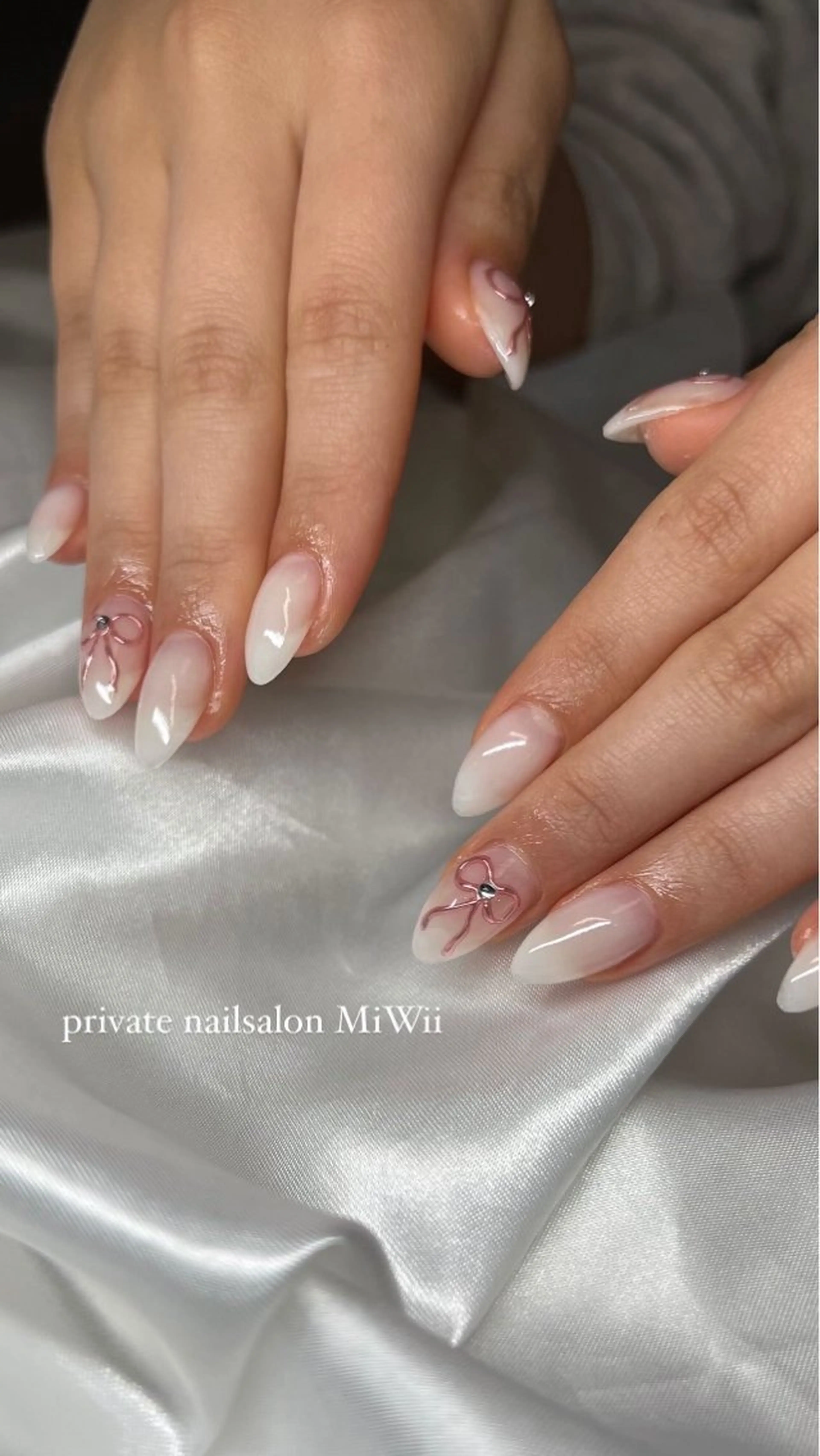 ネイル アートネイル 𝐧𝐚𝐢𝐥 𝐌𝐢𝐖𝐢𝐢のネイルデザイン