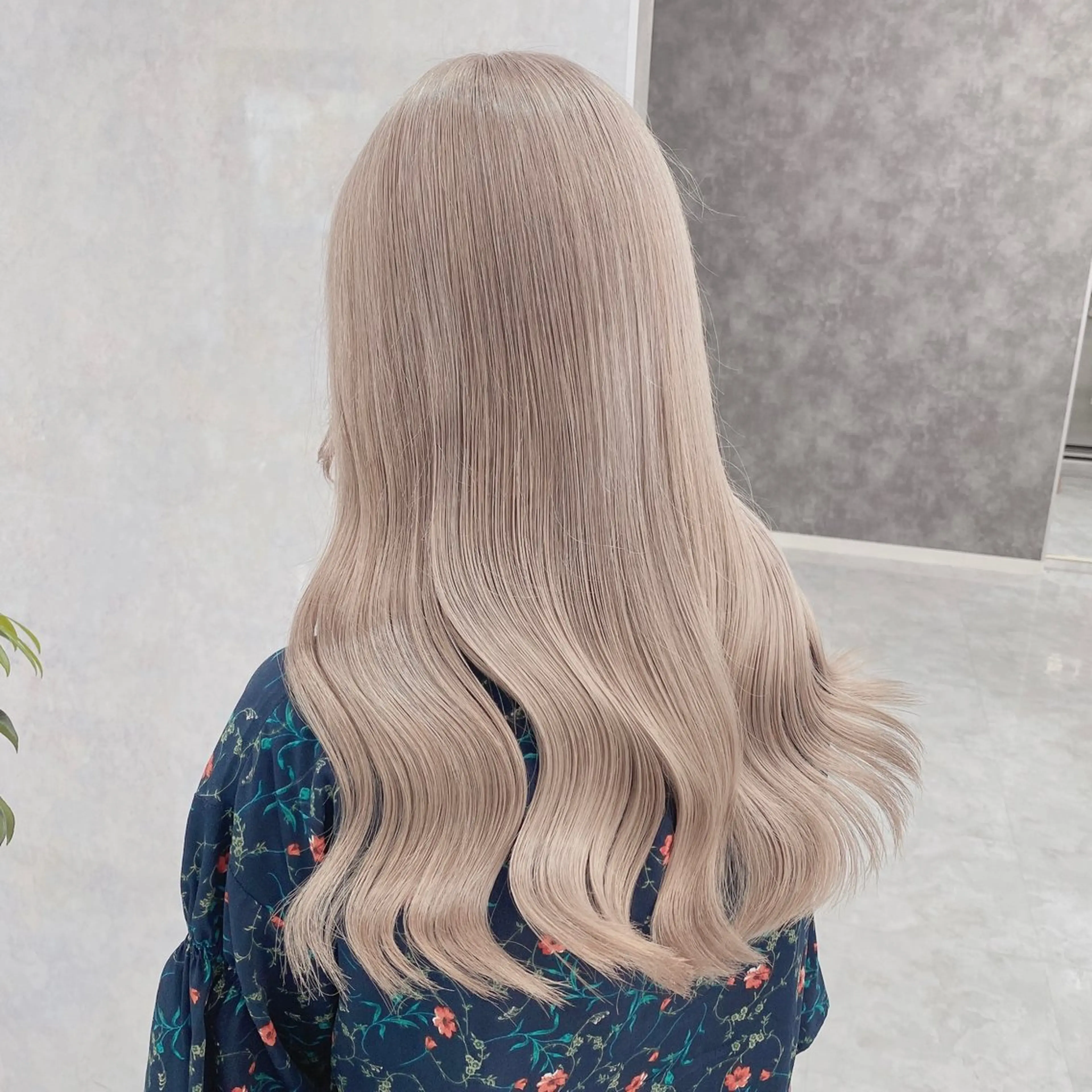 ロング カラー ヘアアレンジ メンズ ハイトーン美容師 MASATOのヘアスタイル