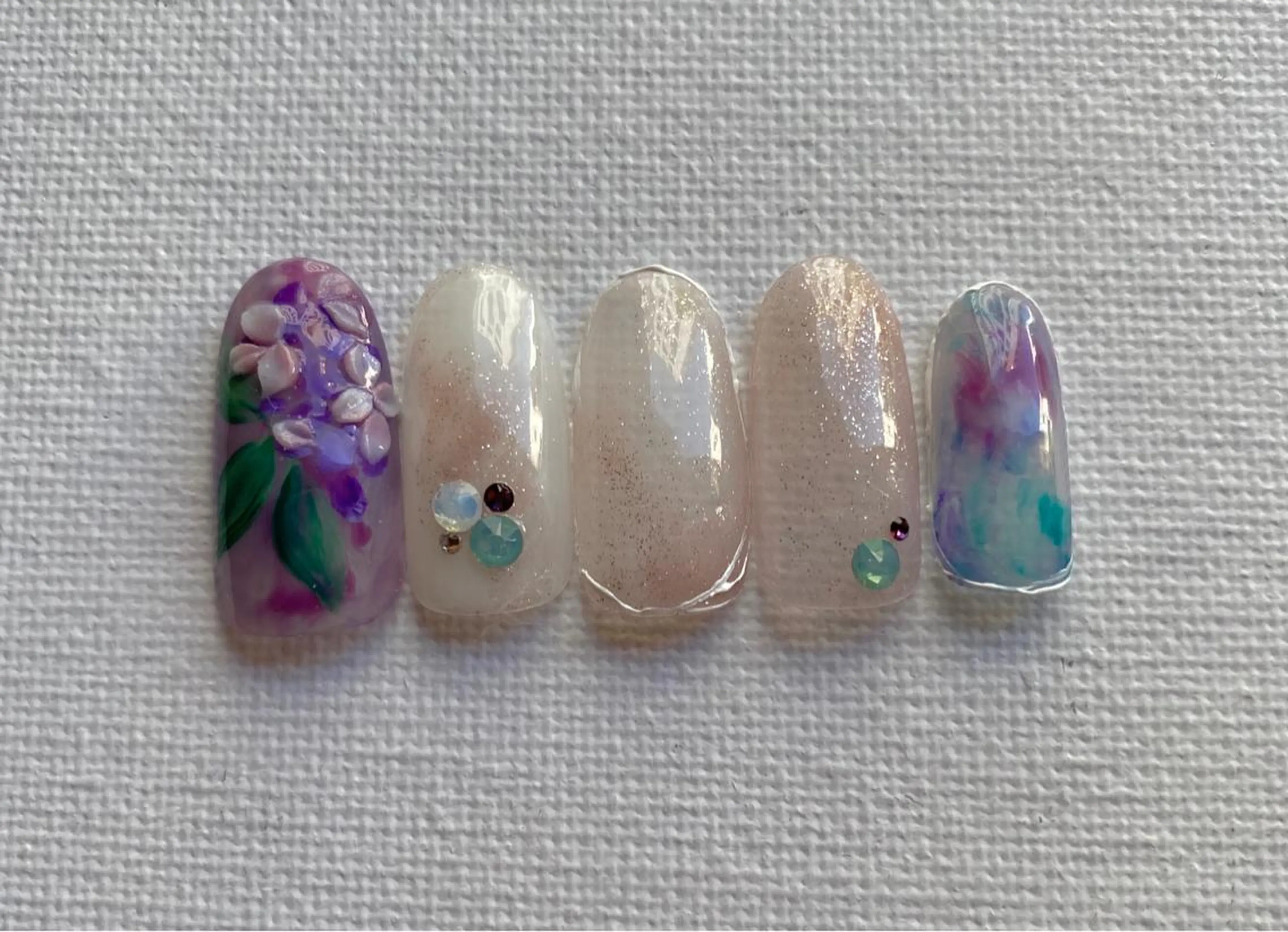 ネイル 佐藤  悠子のネイルデザイン