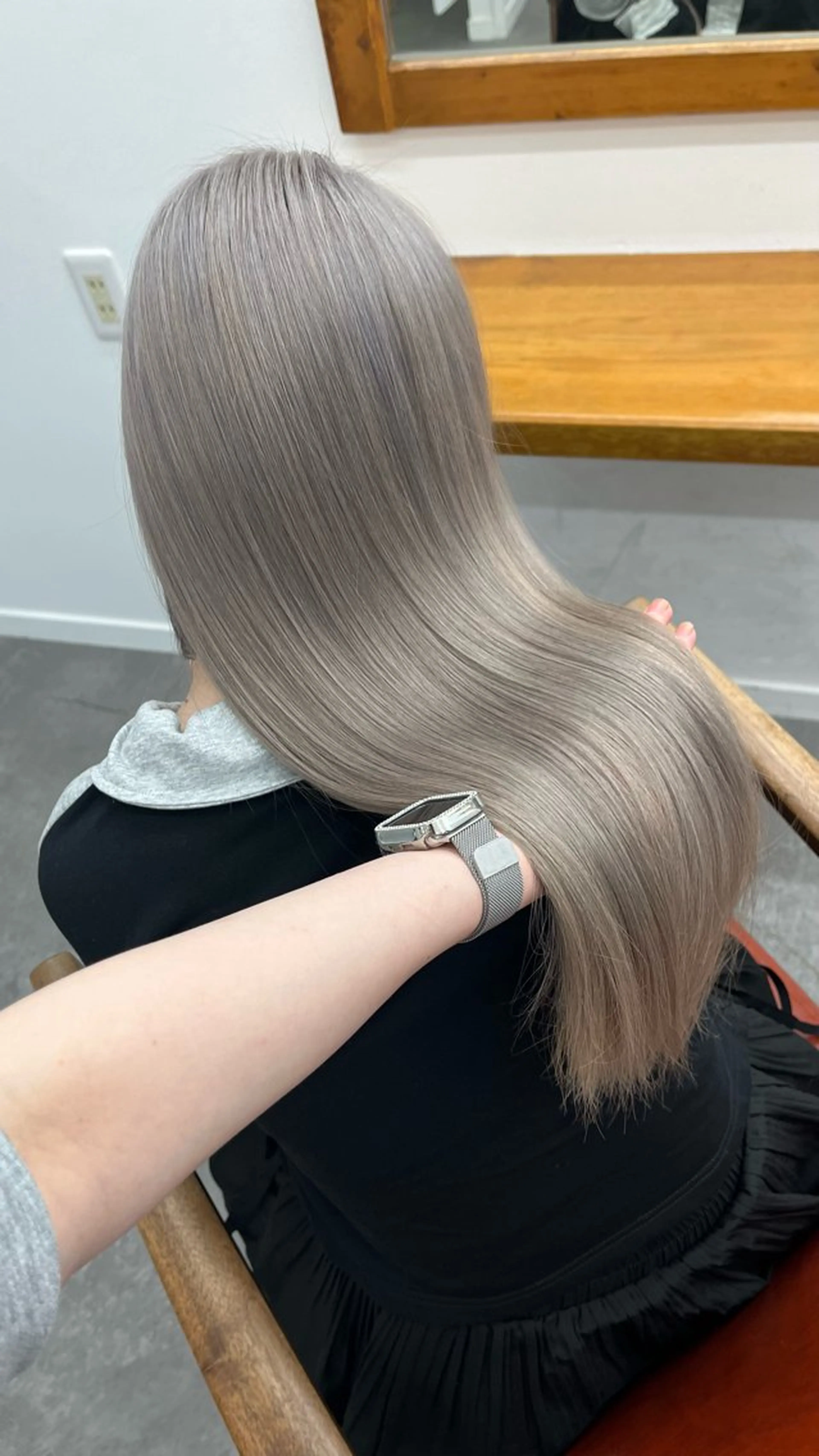 カラー ヘアカラー 田中 莉香のヘアスタイル