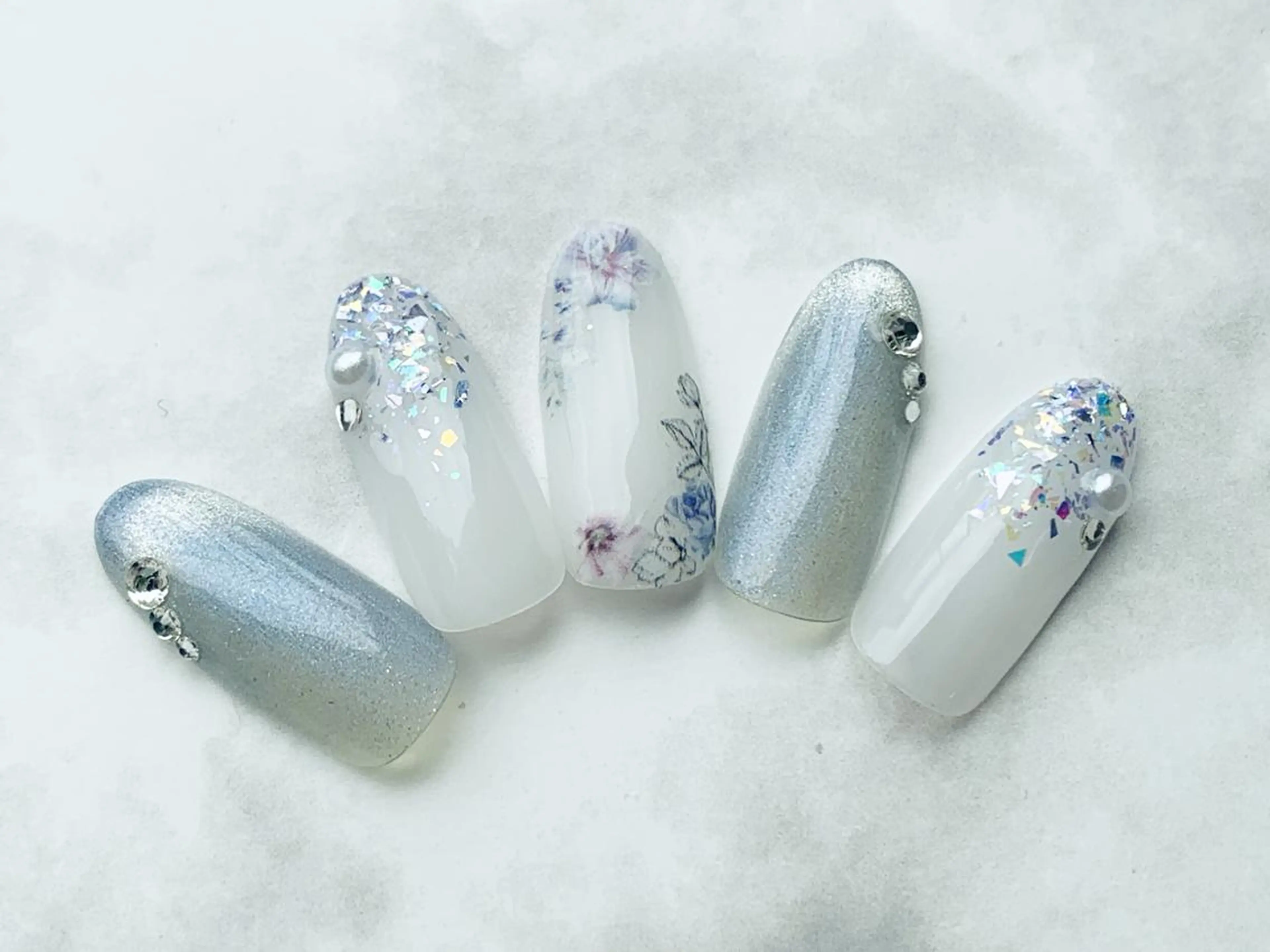 ネイル orbe 柴﨑のネイルデザイン