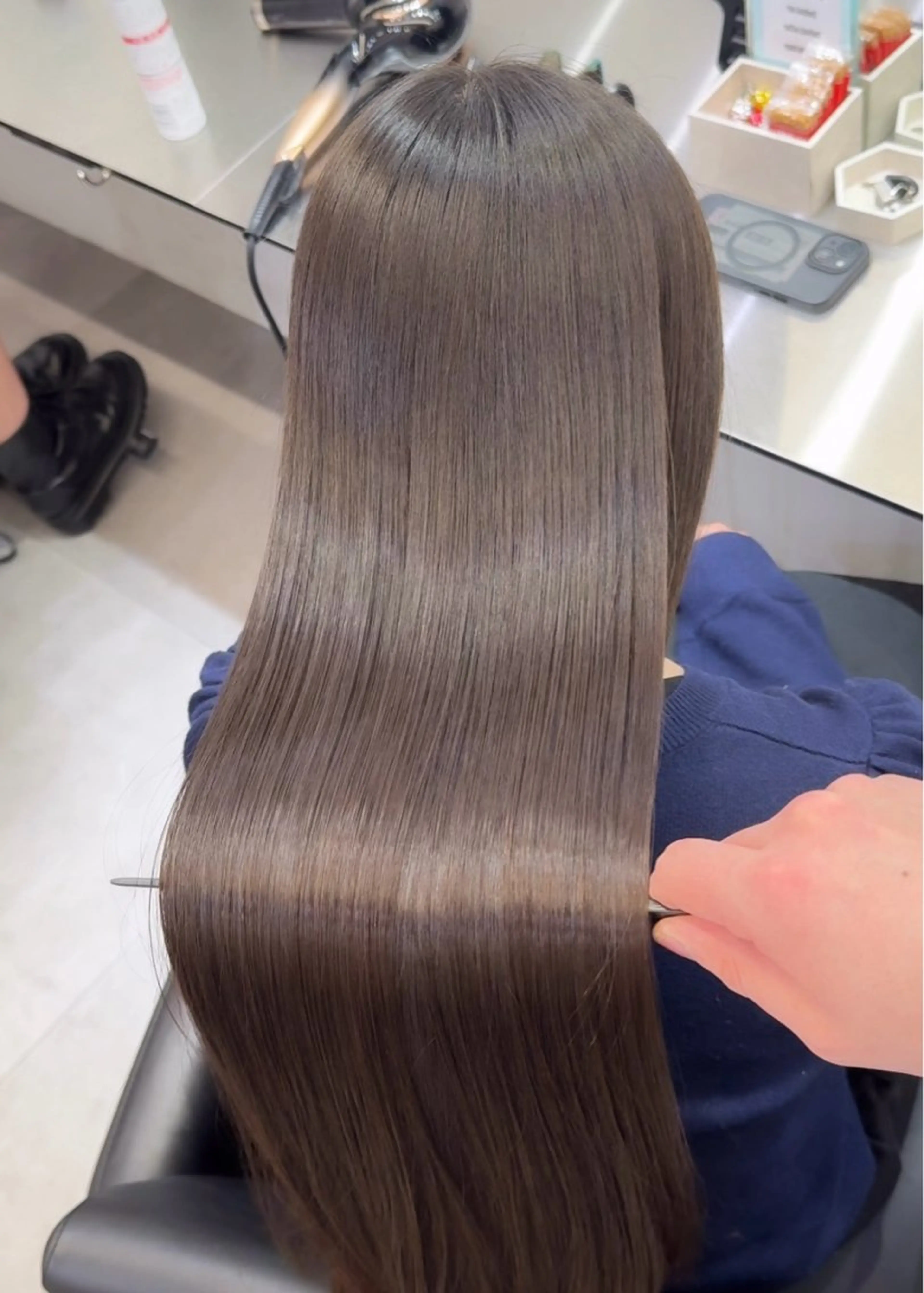 ロング 髪質改善 縮毛矯正 カット 縮毛矯正 トリートメント 髪質改善×縮毛矯正 Core 片山健太のヘアスタイル