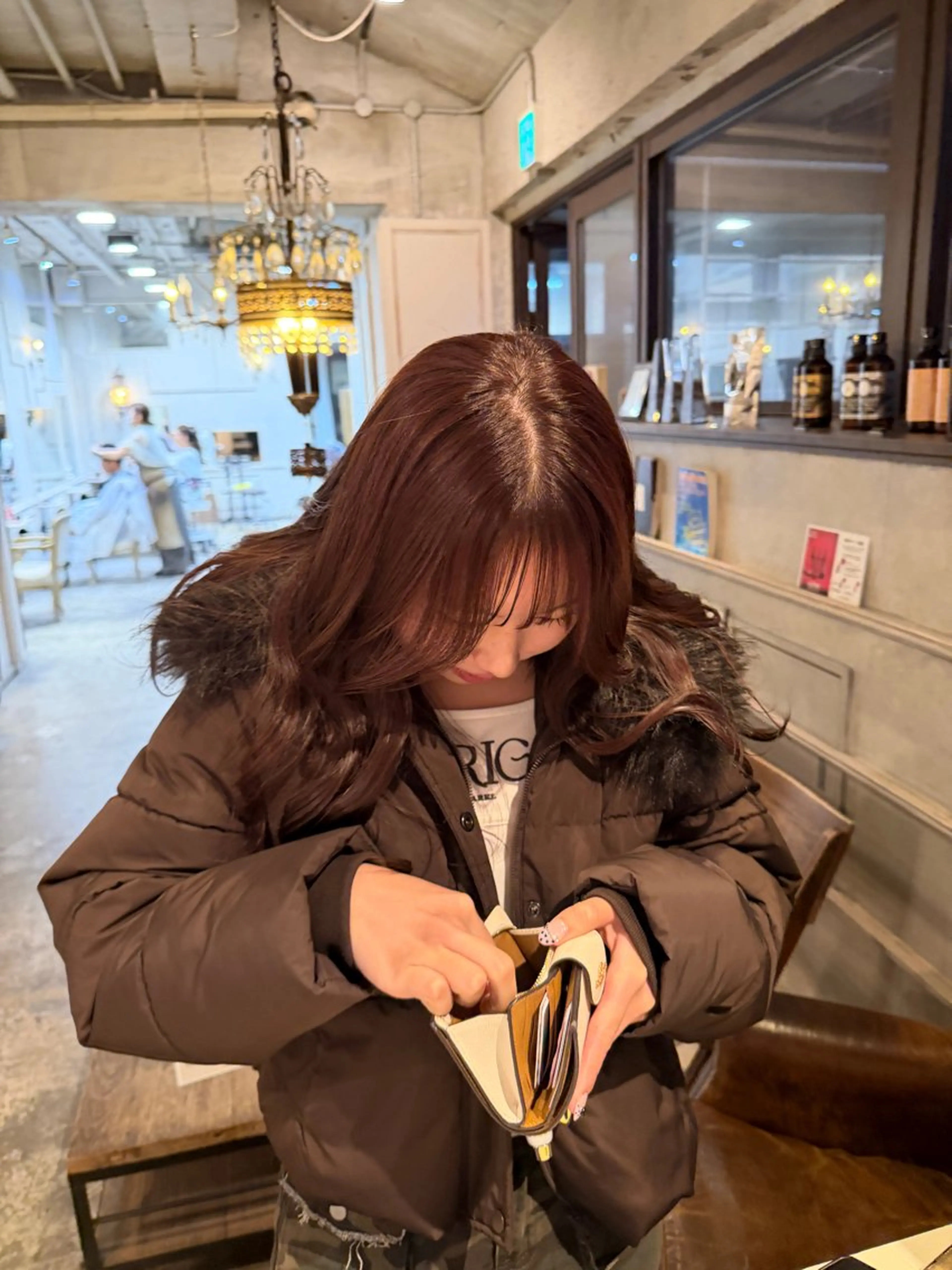 セミロング ヘアカラー 💖艶ダメージレス激 可愛カラーKAO💖のヘアスタイル