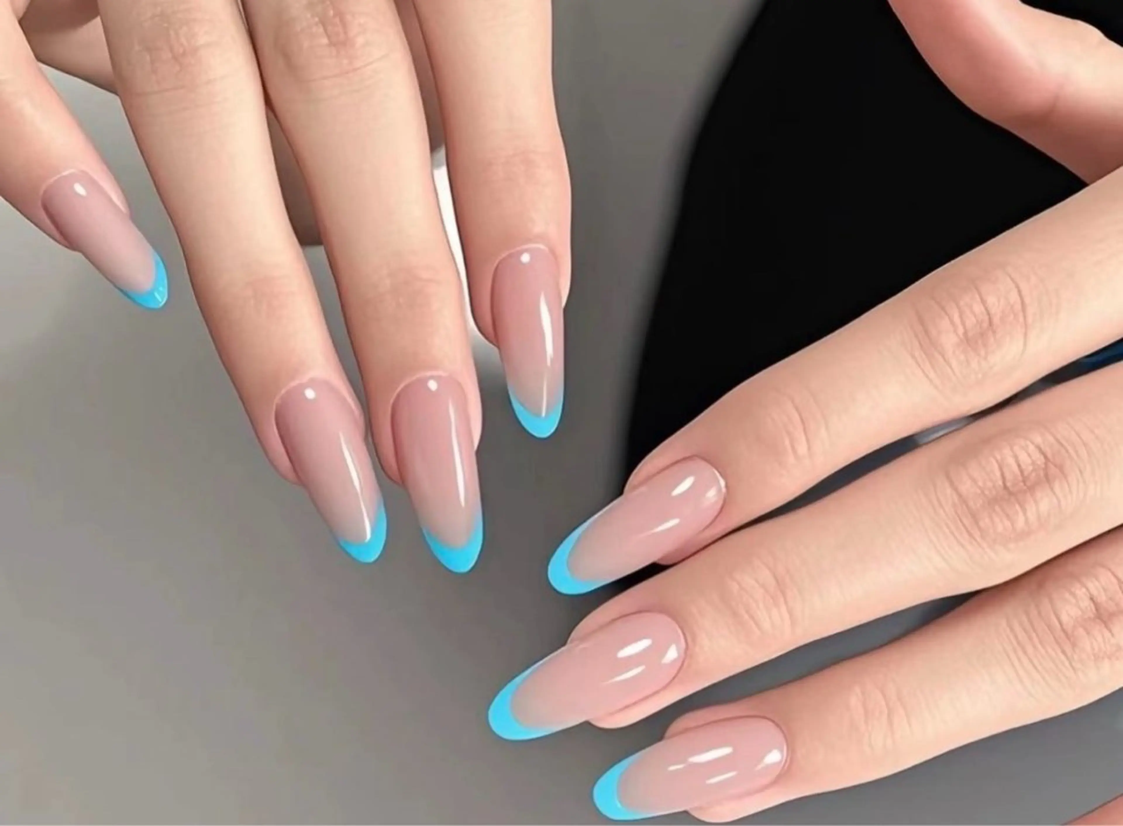 ネイル ハンドネイル 🎀PG🩵 ネイルサロンのネイルデザイン