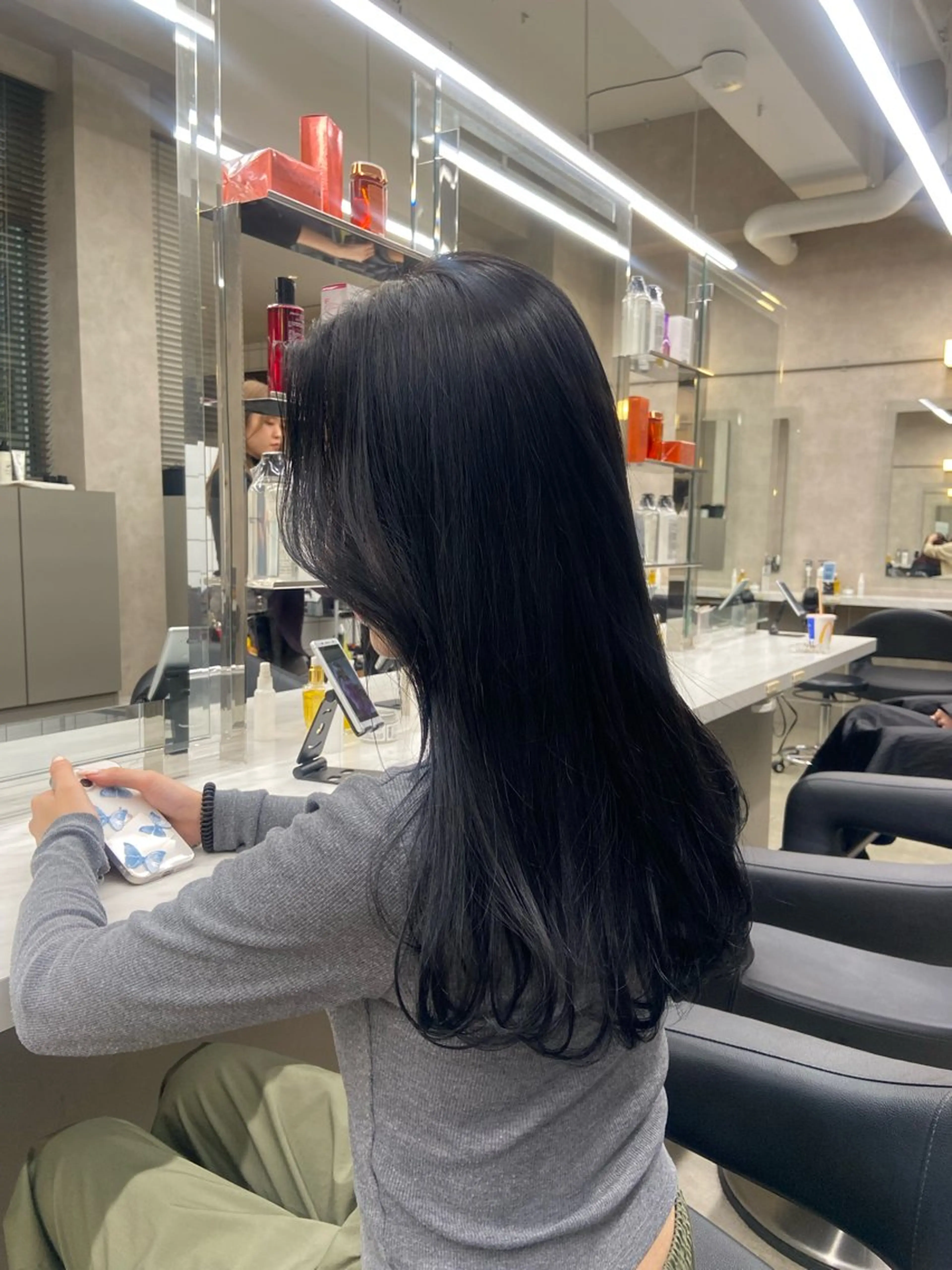 ロング カラー ヘアアレンジ Over hair_ misakiのヘアスタイル