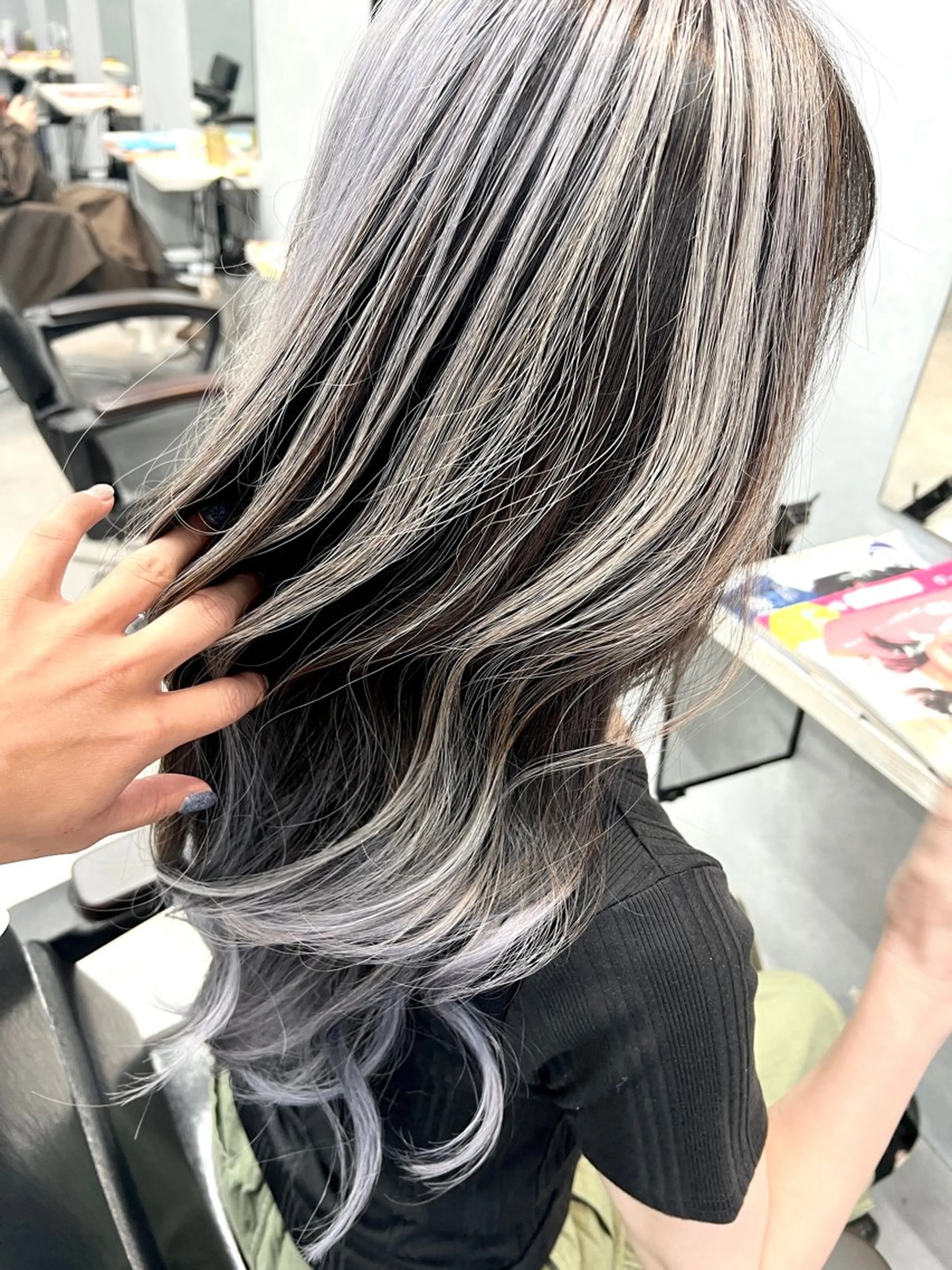 ロング カラー バレイヤージュ レイヤーカット カット ヘアカラー 🐬Rara 🐬のヘアスタイル