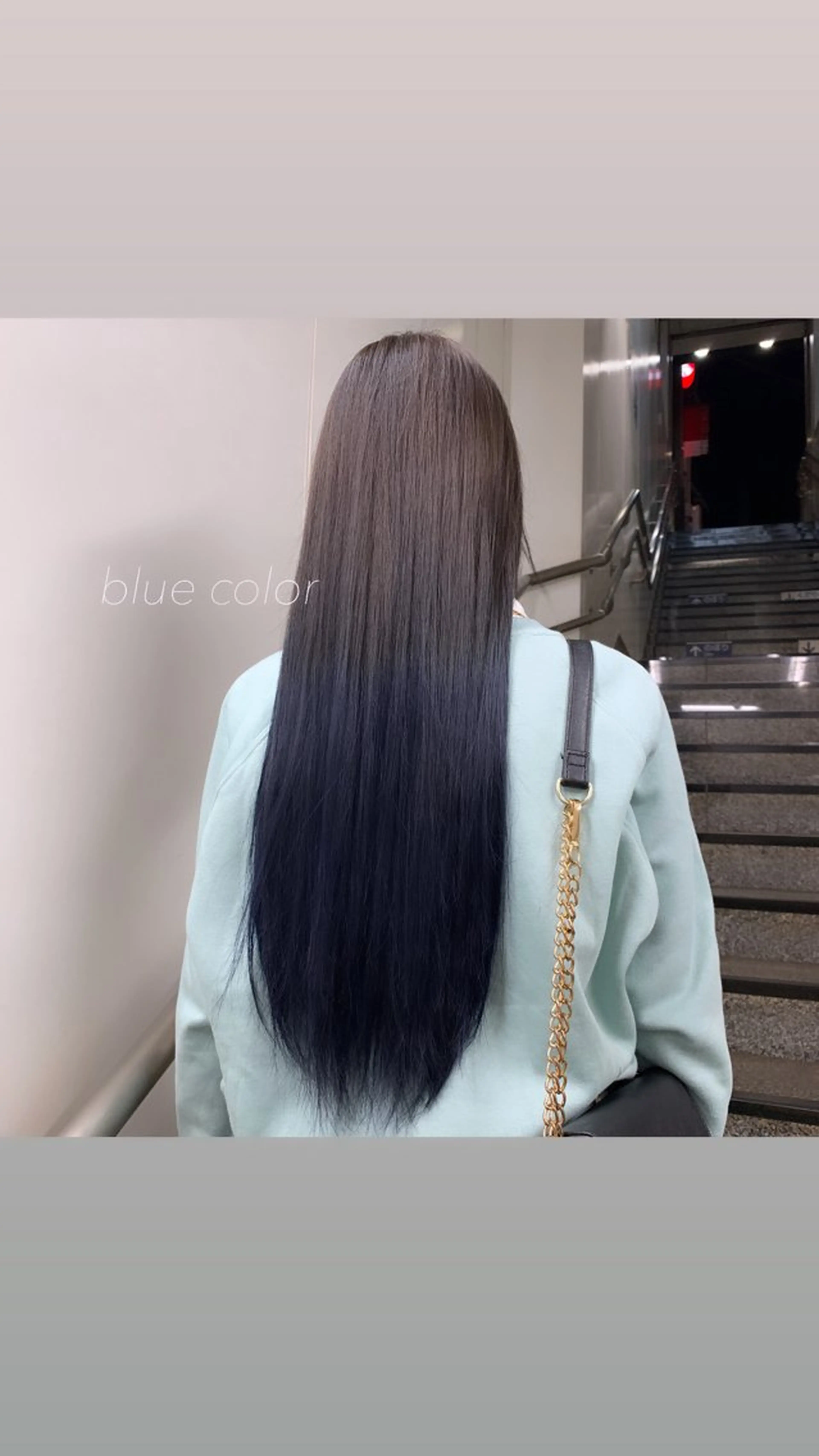 ロング カラー 黒髪 ブルーカラー ブルーブラック ネイビーカラー 似合わせカット得意 💛RENA💛のヘアスタイル