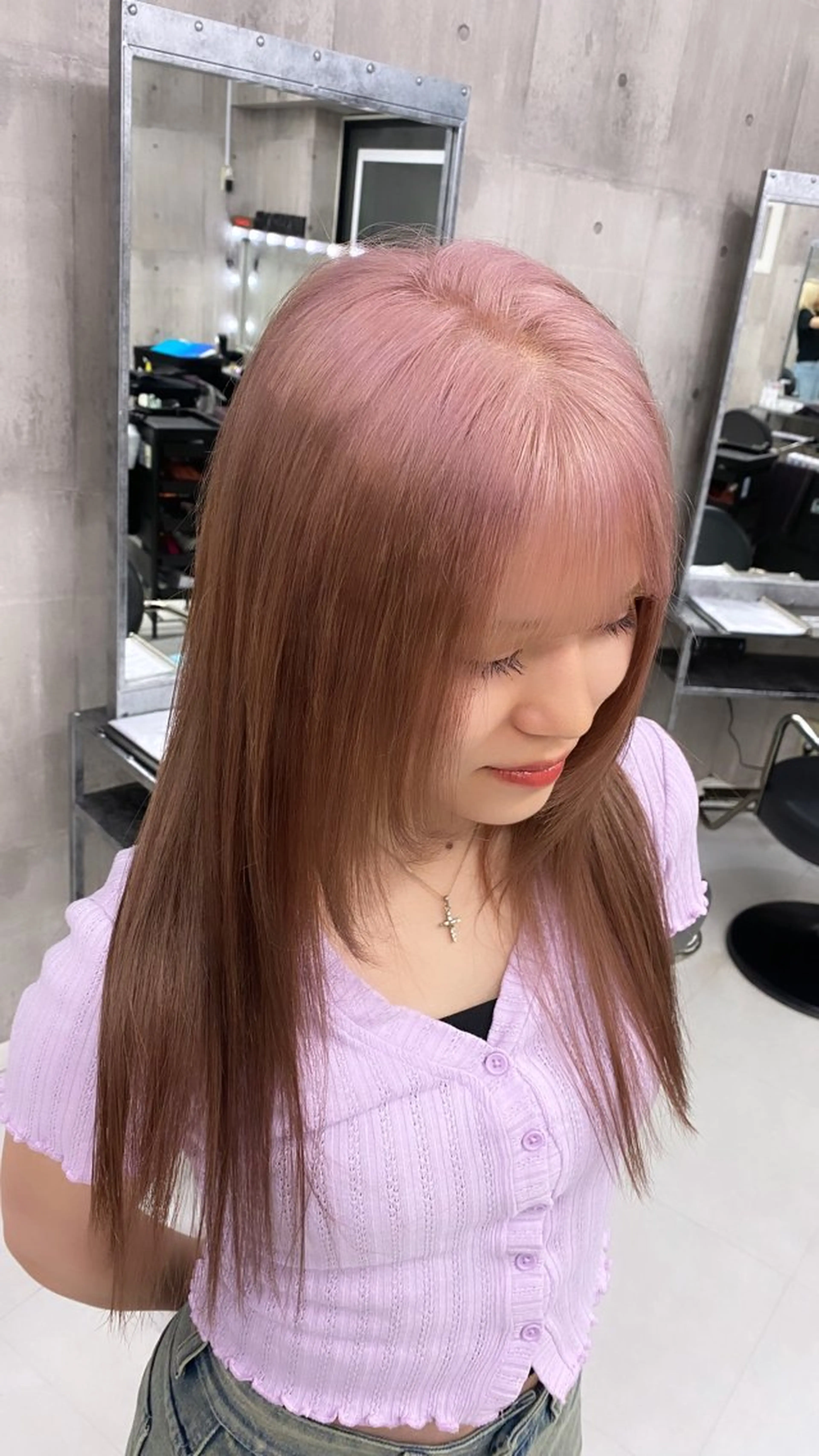 ロング カラー ヘアアレンジ 🌈【🎀ヘアデザイ ナー🎀】✨ノン✨のヘアスタイル