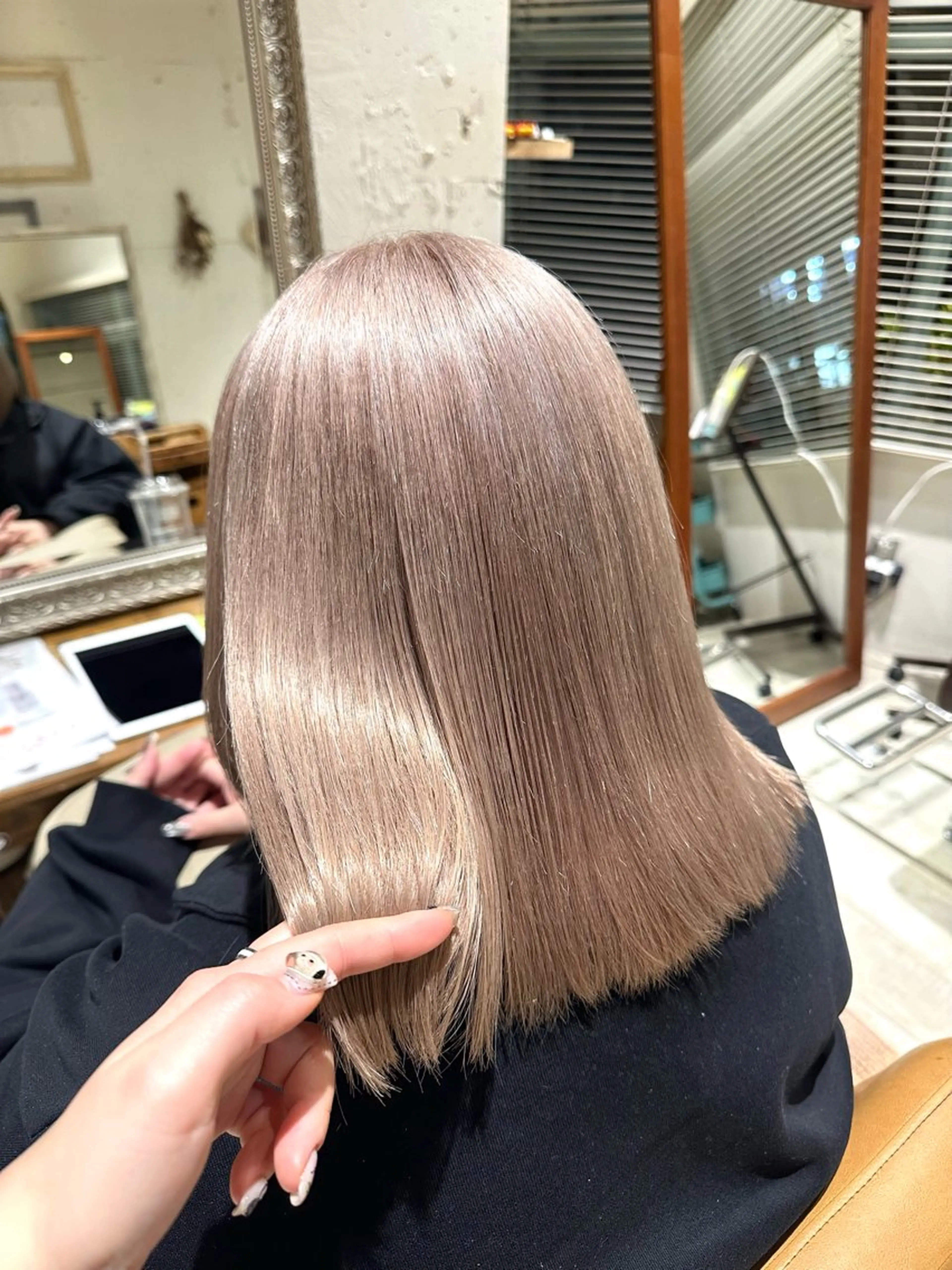 カラー ブリーチ ブロンド ヘアカラー トリートメント Nao 【EIGHT札幌】のヘアスタイル