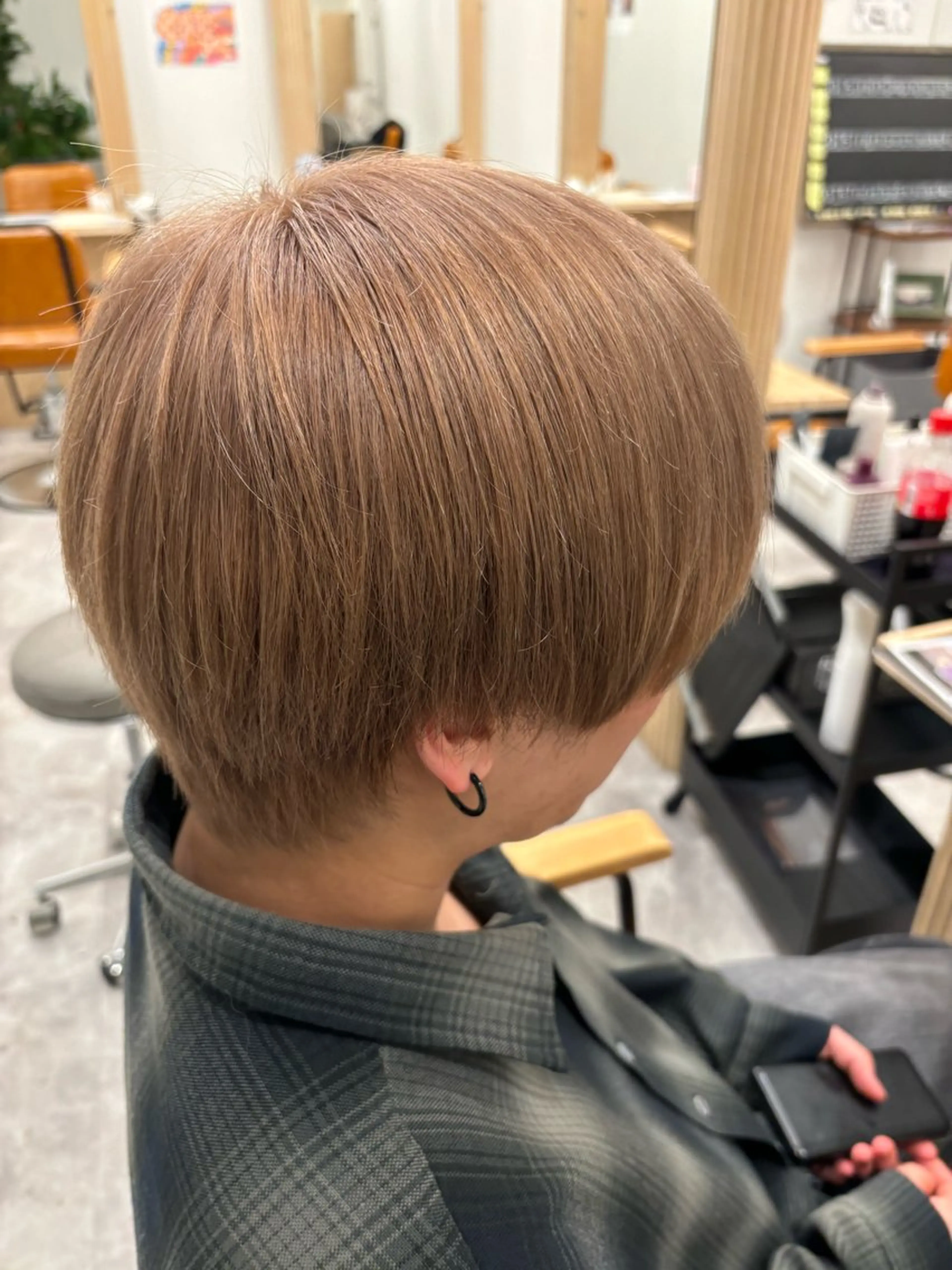 カット+ダブルカラー(ブリーチあり)+髪質改善コアミートリートメントの写真