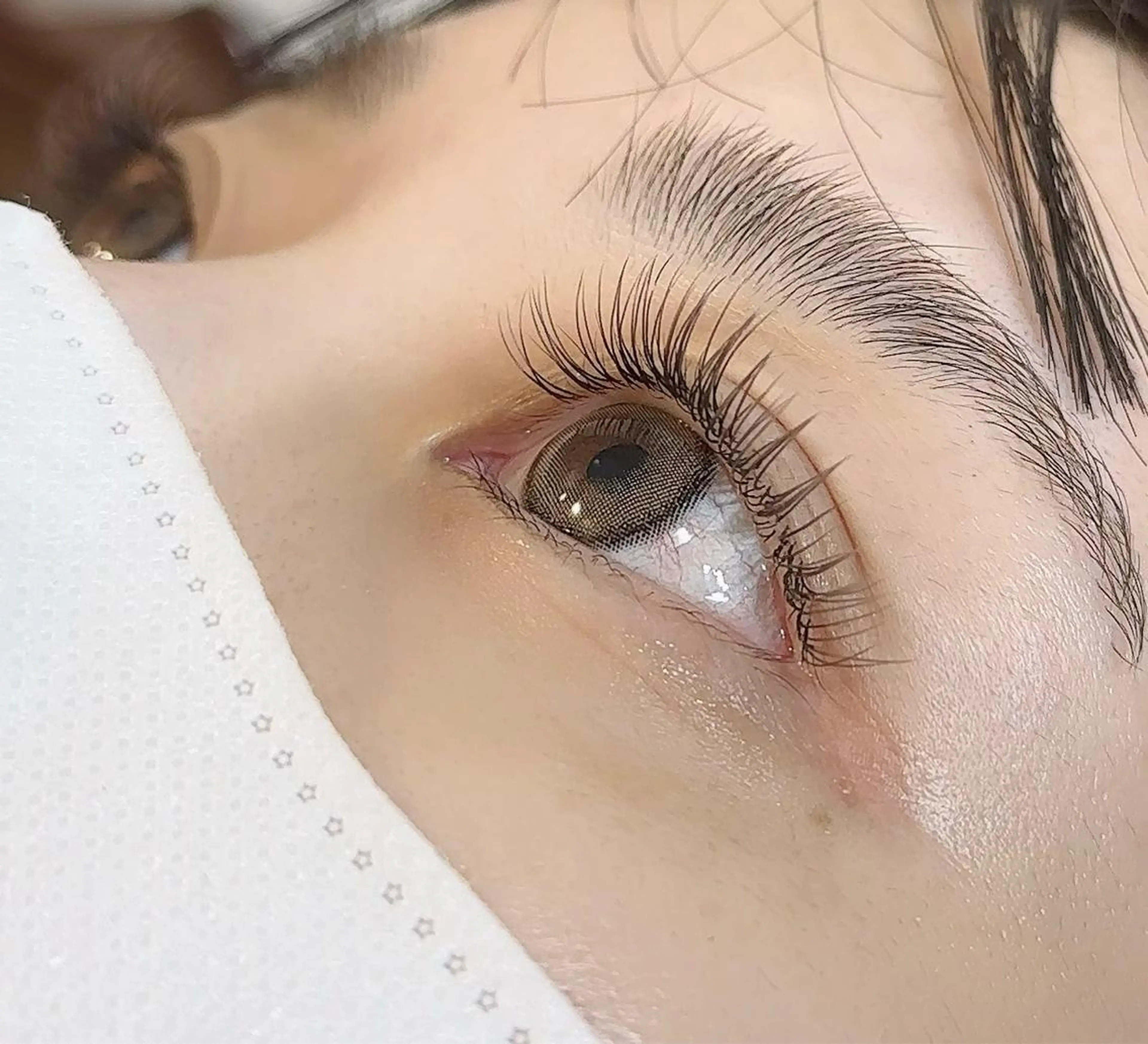 オフ無料♪アッシュカラー🌈フラットラッシュ140本☆コーティング付き☆の写真