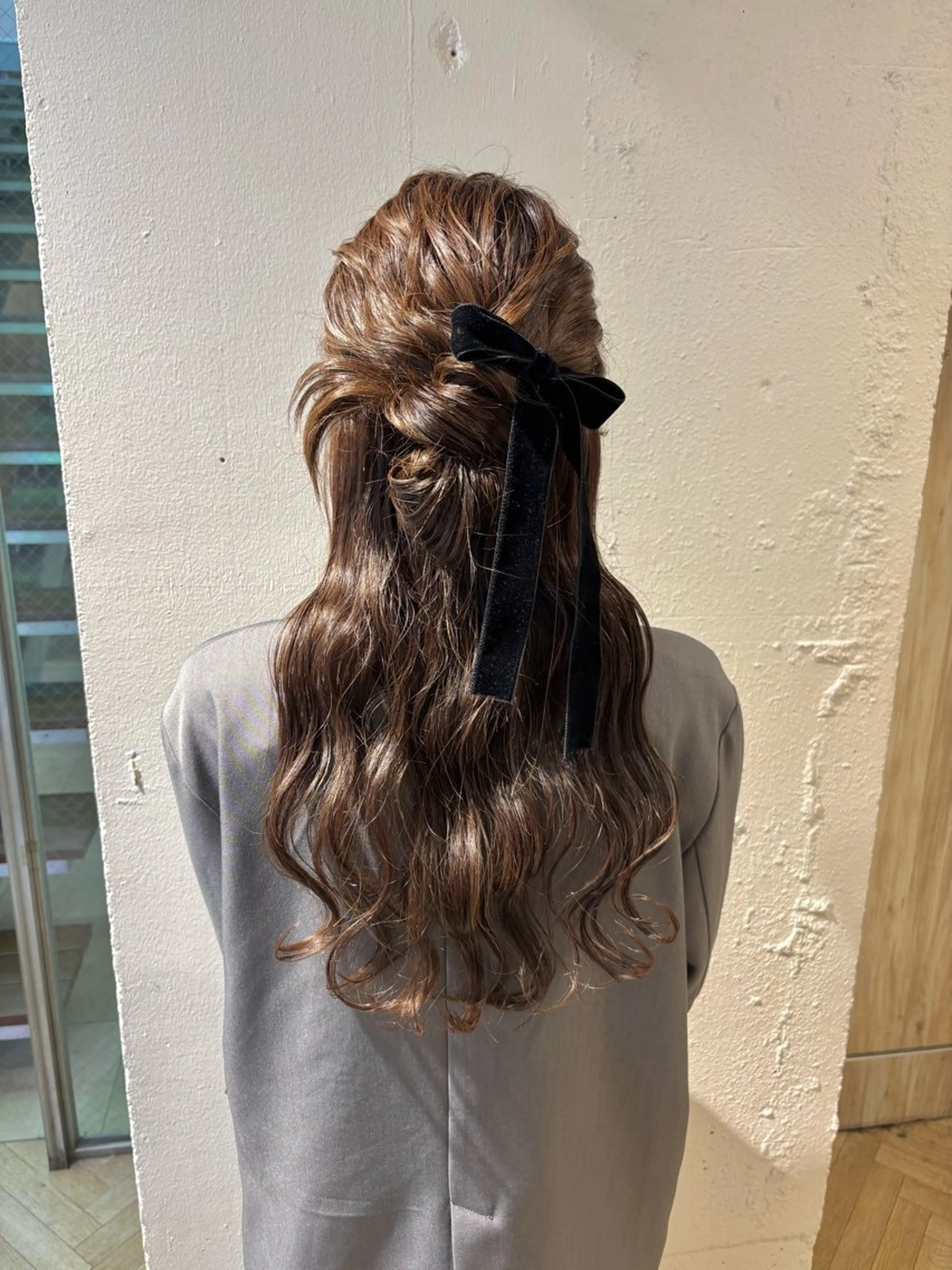ヘアアレンジ ハーフアップ 結婚式・ブライダル 卒業式のヘアスタイル サソウ ユリエ🥥のヘアスタイル