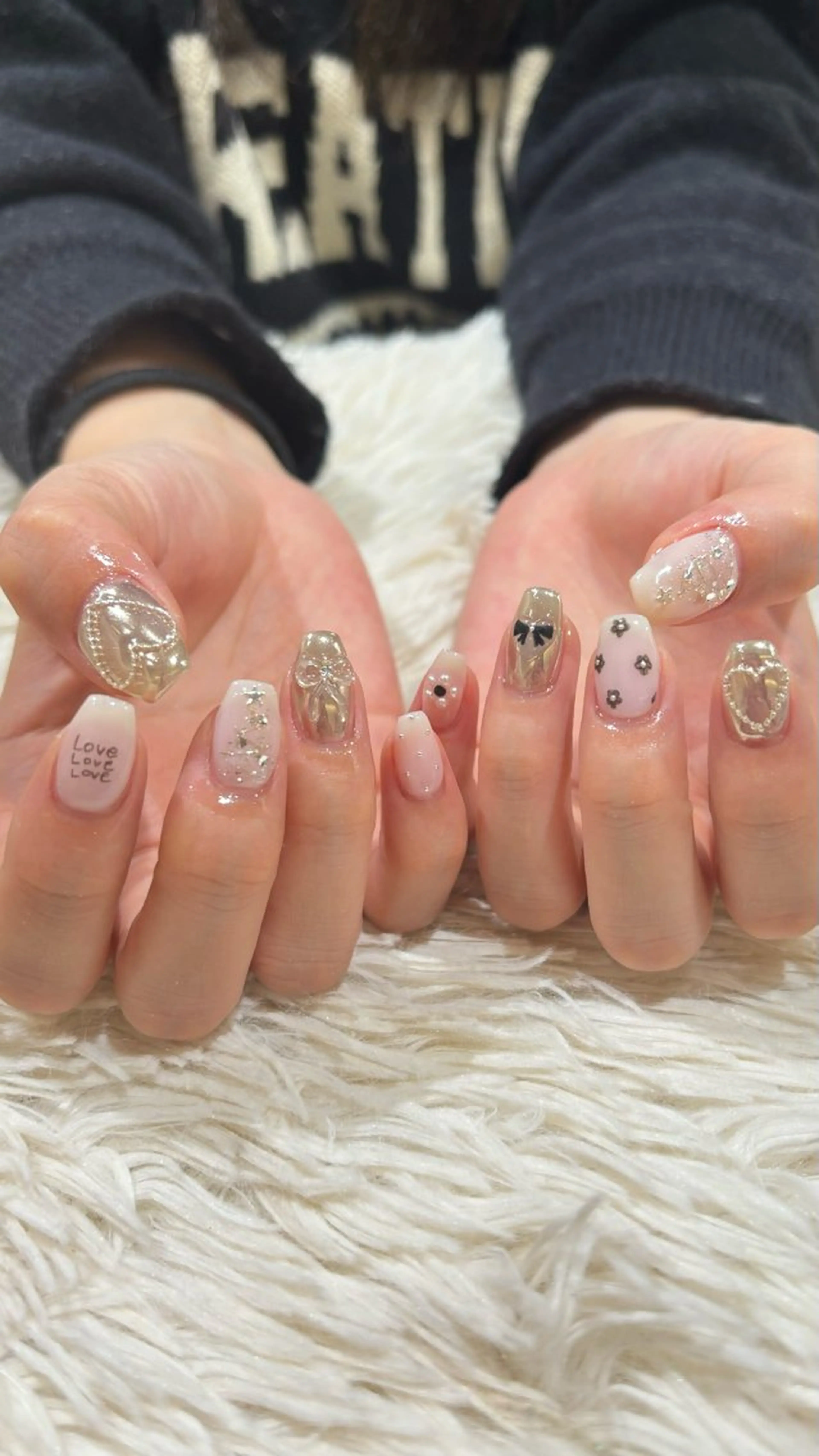 ネイル ハンドネイル 🤍 YUI 🤍のネイルデザイン