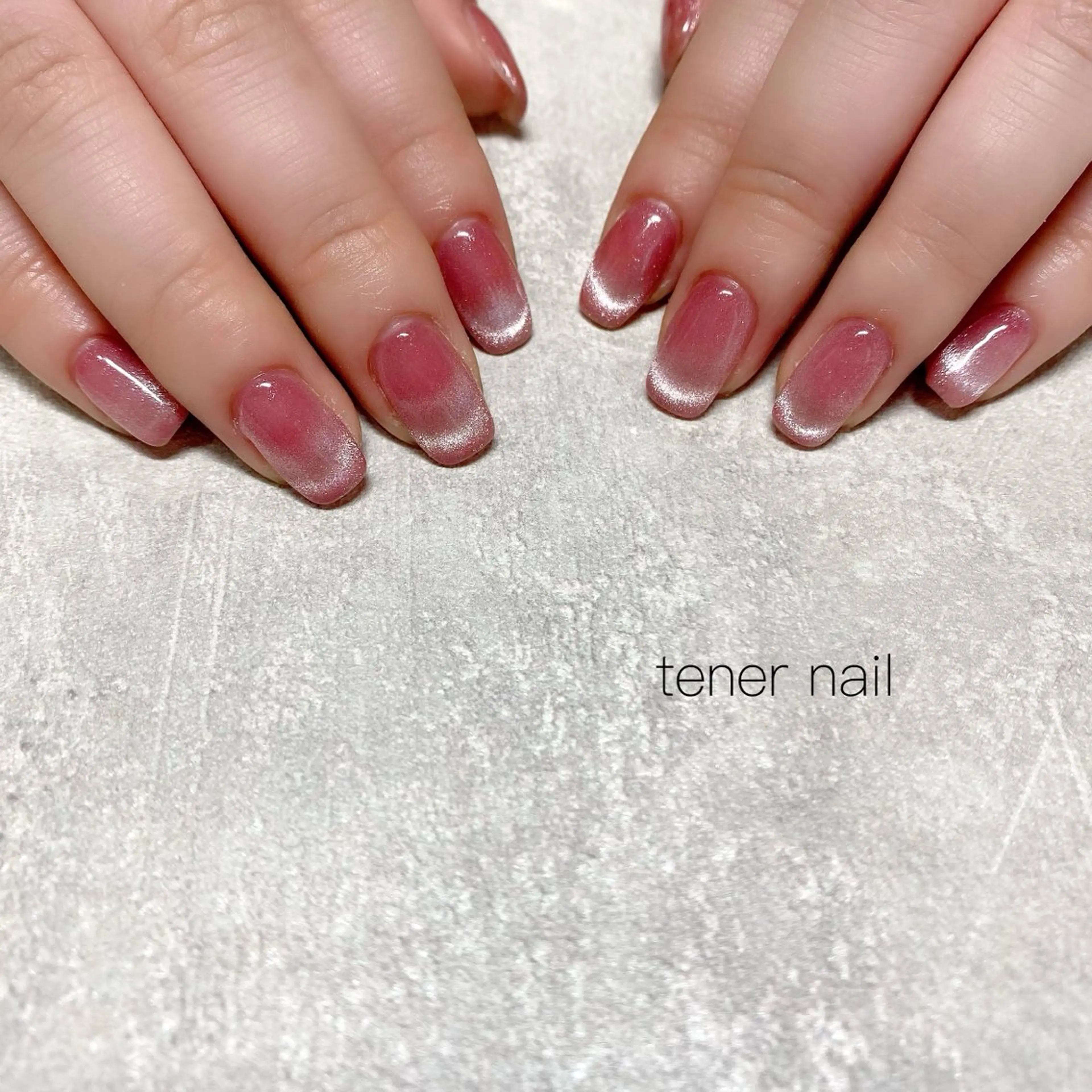 ネイル フレンチネイル マグネットネイル マグネットフレンチ ハンドネイル tener  nail  テネルネイル所属・テネルネイル tener nailのネイルデザイン