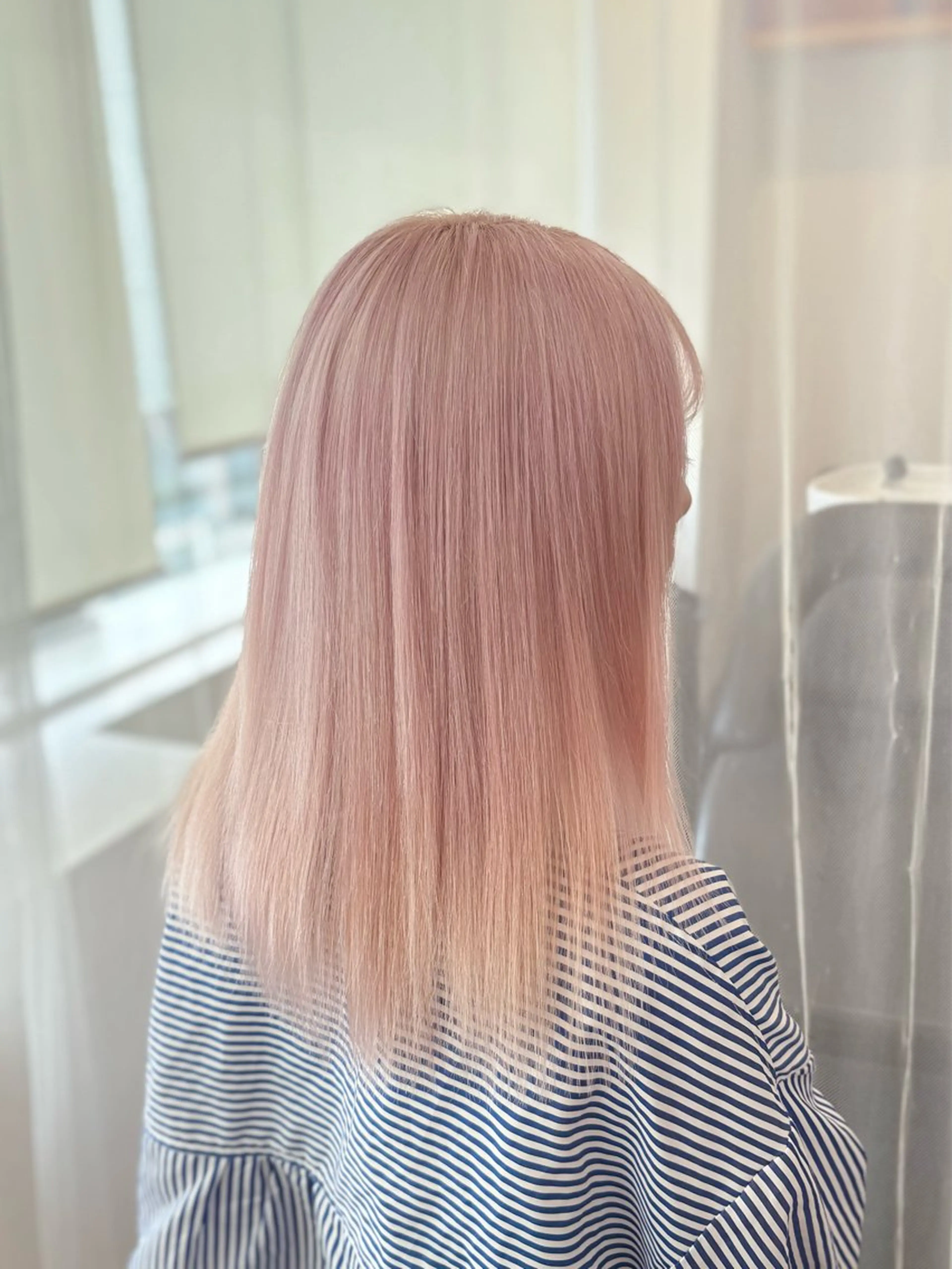 セミロング カラー ヘアカラー トリートメント GaKu/ハイトーン /ブリーチ/レイヤーのヘアスタイル