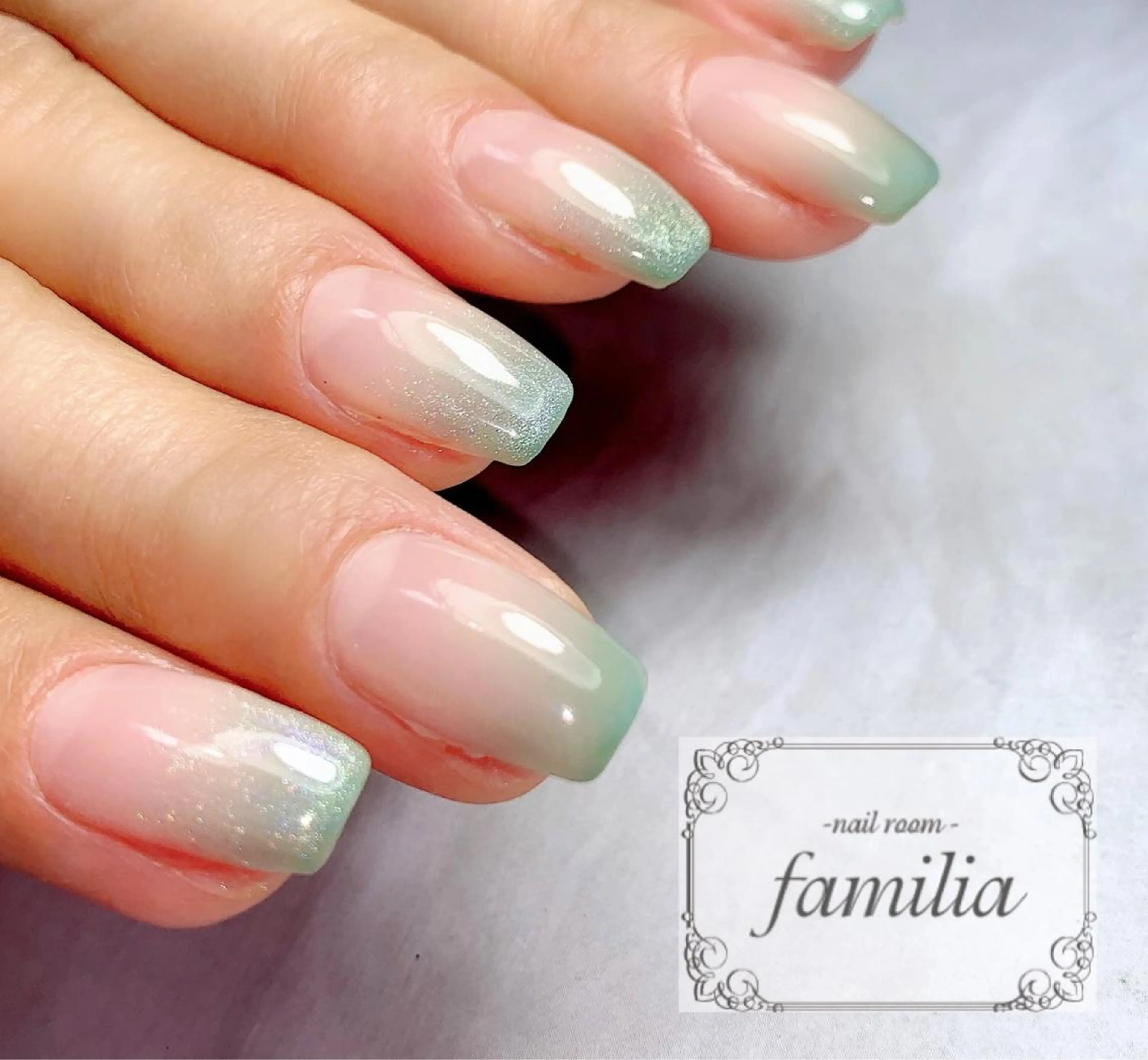 ネイル マグネットネイル ハンドネイル -nailroom- familiaのネイルデザイン