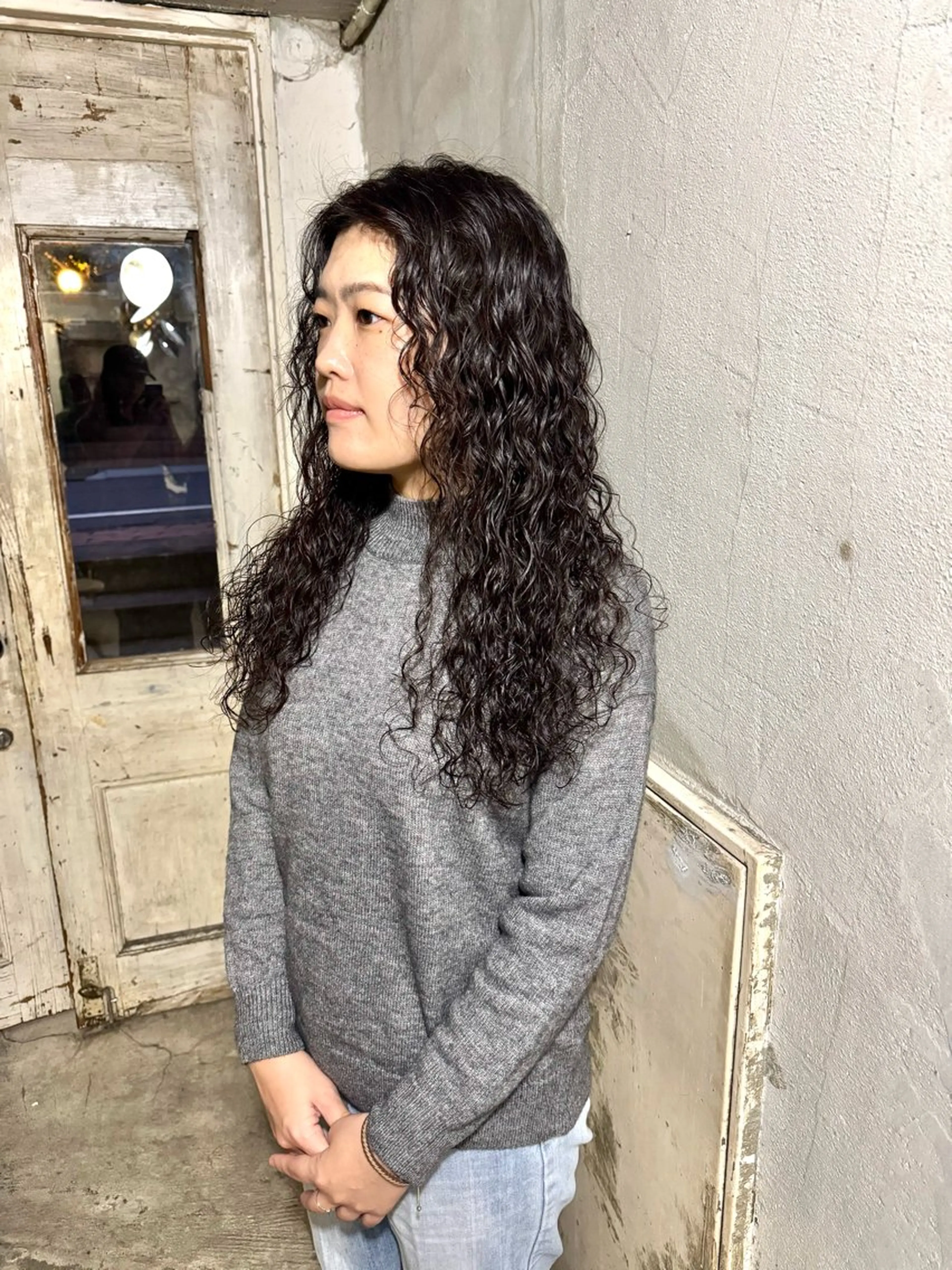 ロング パーマ カット パーマ パーマ、髪質改善 カズマのヘアスタイル