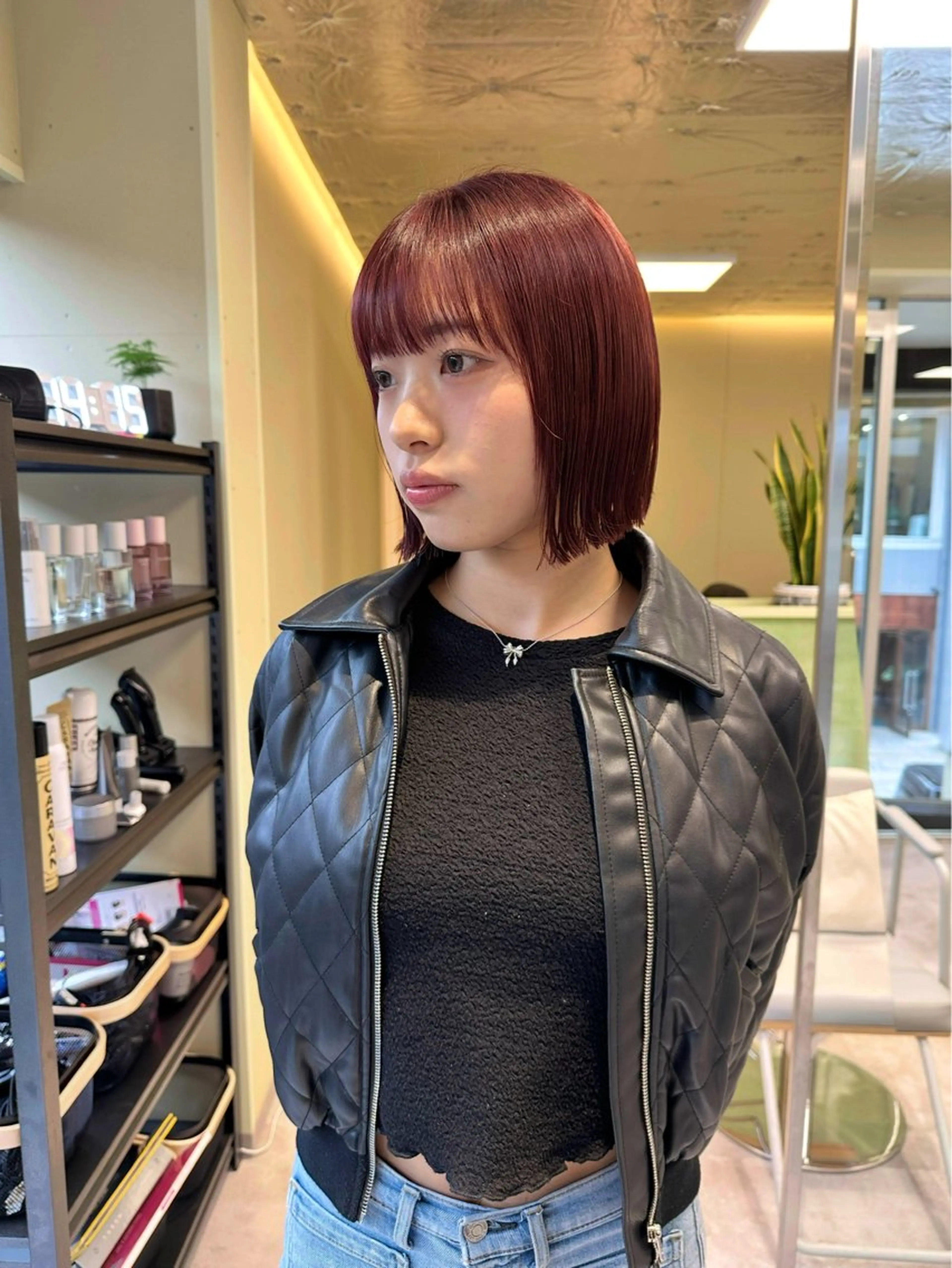 ミディアム カット ヘアカラー ボブ/ぱつっとボブ/ 谷口 海星のヘアスタイル