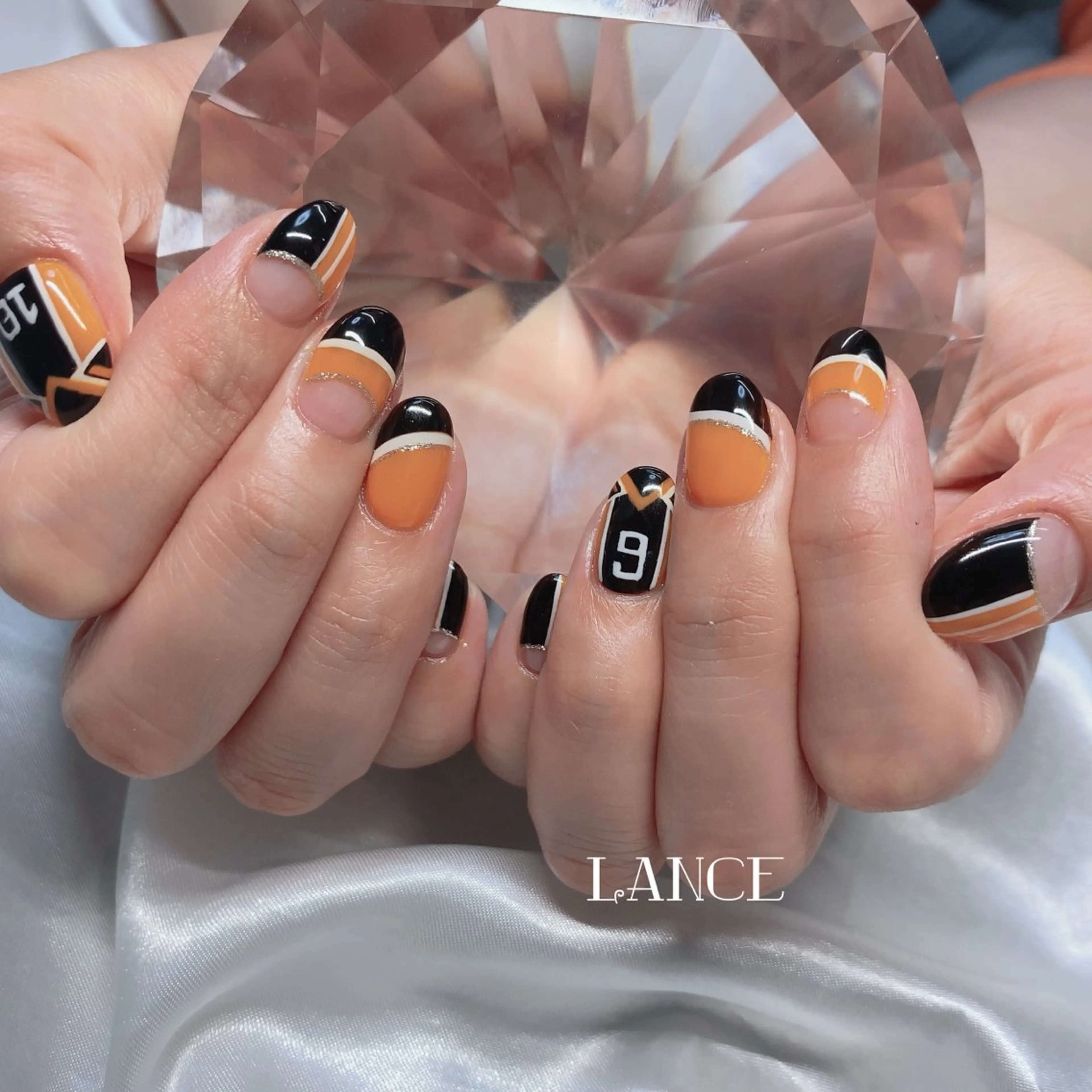 ネイル オーロラネイル フレンチネイル グラデーション キラキラネイル 韓国ネイル ハンドネイル Lance nailのネイルデザイン