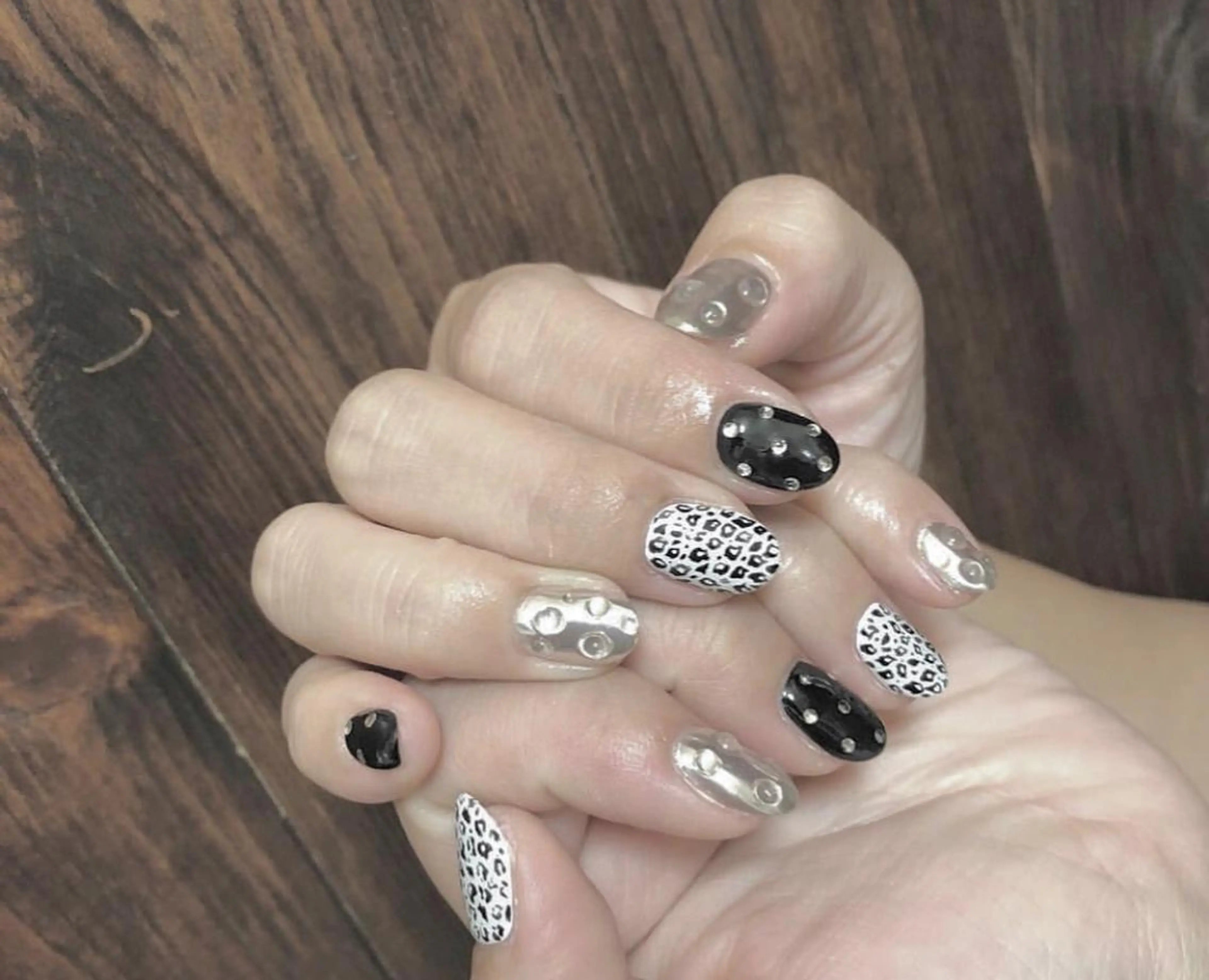 ネイル ハンドネイル パラあり！フィルイン 美フォルムのネイルデザイン