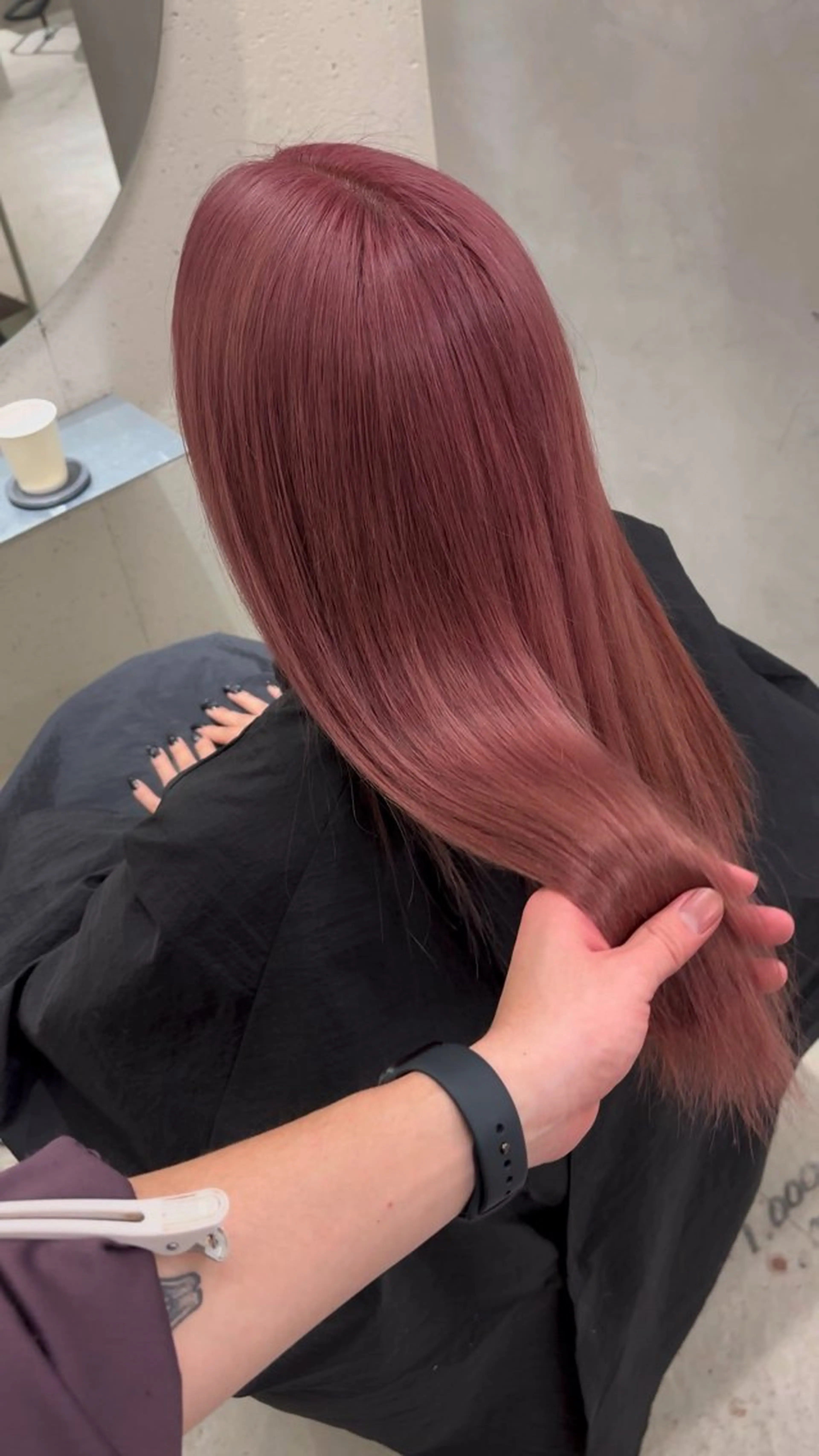 ミディアム カラー ピンクカラー 髪質改善 トリートメント ヘアカラー トリートメント ヘッドスパ ヘアセット オカベ ショウマのヘアスタイル