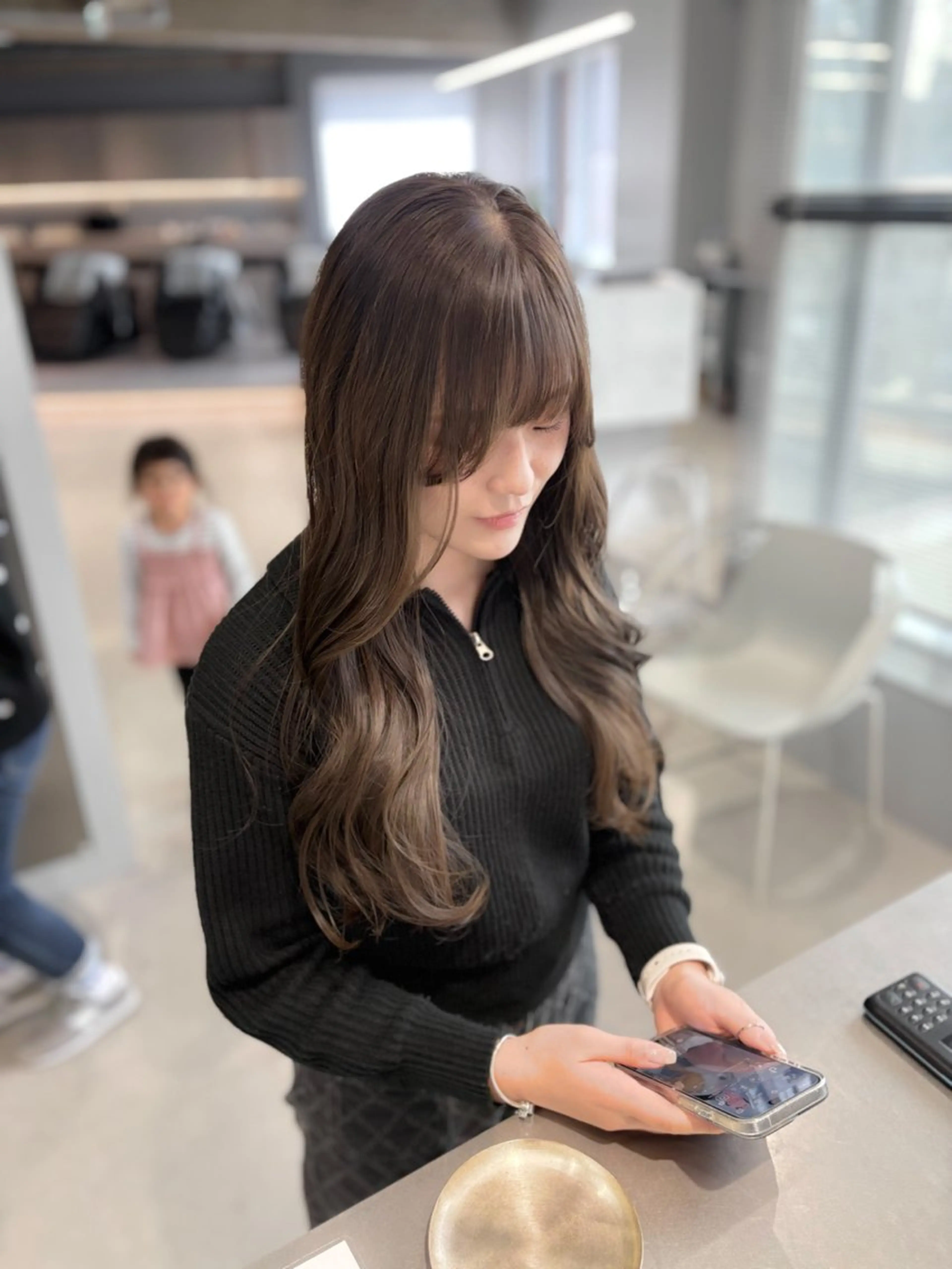 ロング ユウカ 千葉駅 @lei_yuukaのヘアスタイル