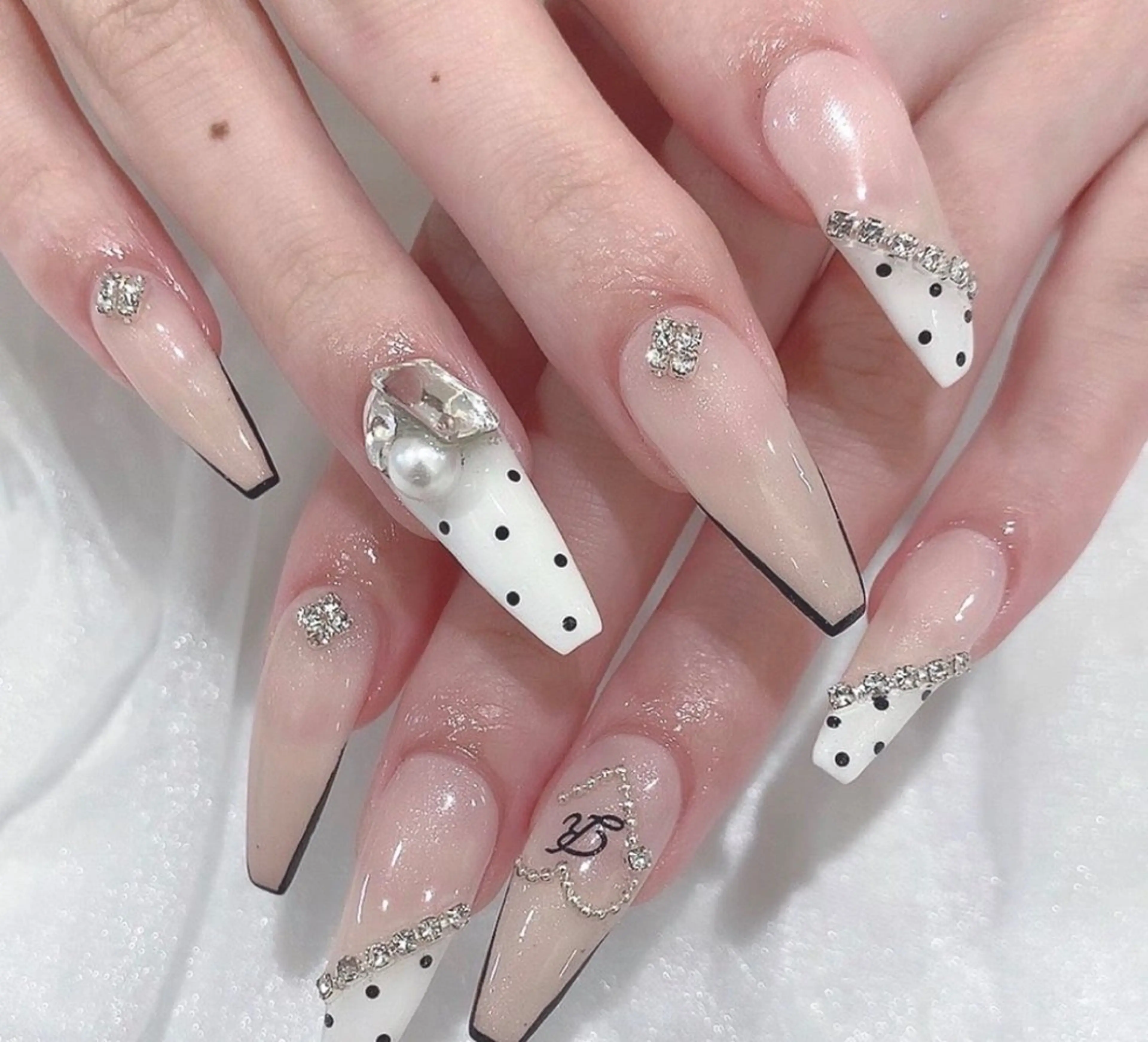 ネイル ハンドネイル ネイルサロン lotusのネイルデザイン