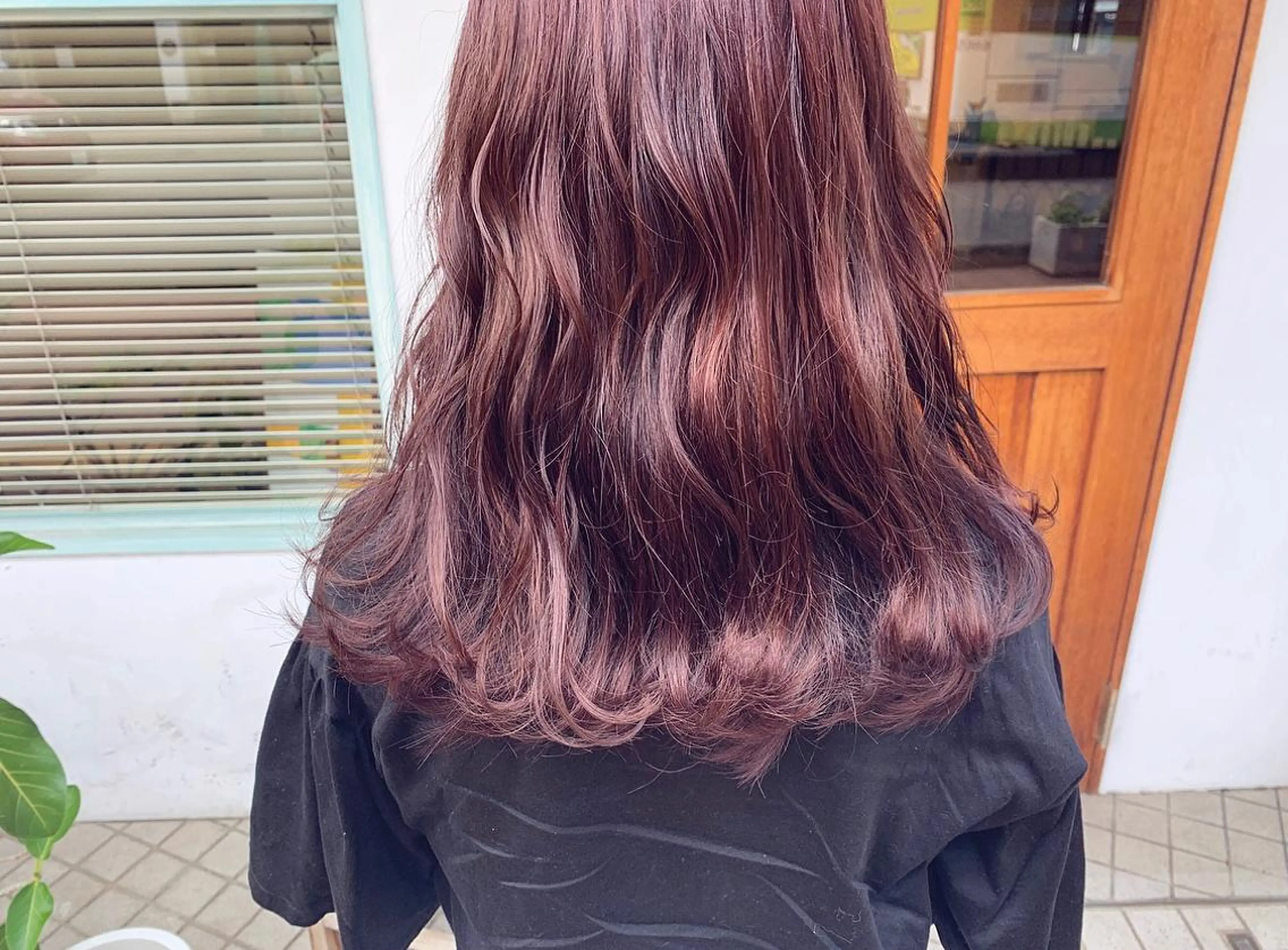 セミロング カラー ブリーチ ダブルカラー ブリーチなしカラー ヘアカラー たかいわ みきのヘアスタイル