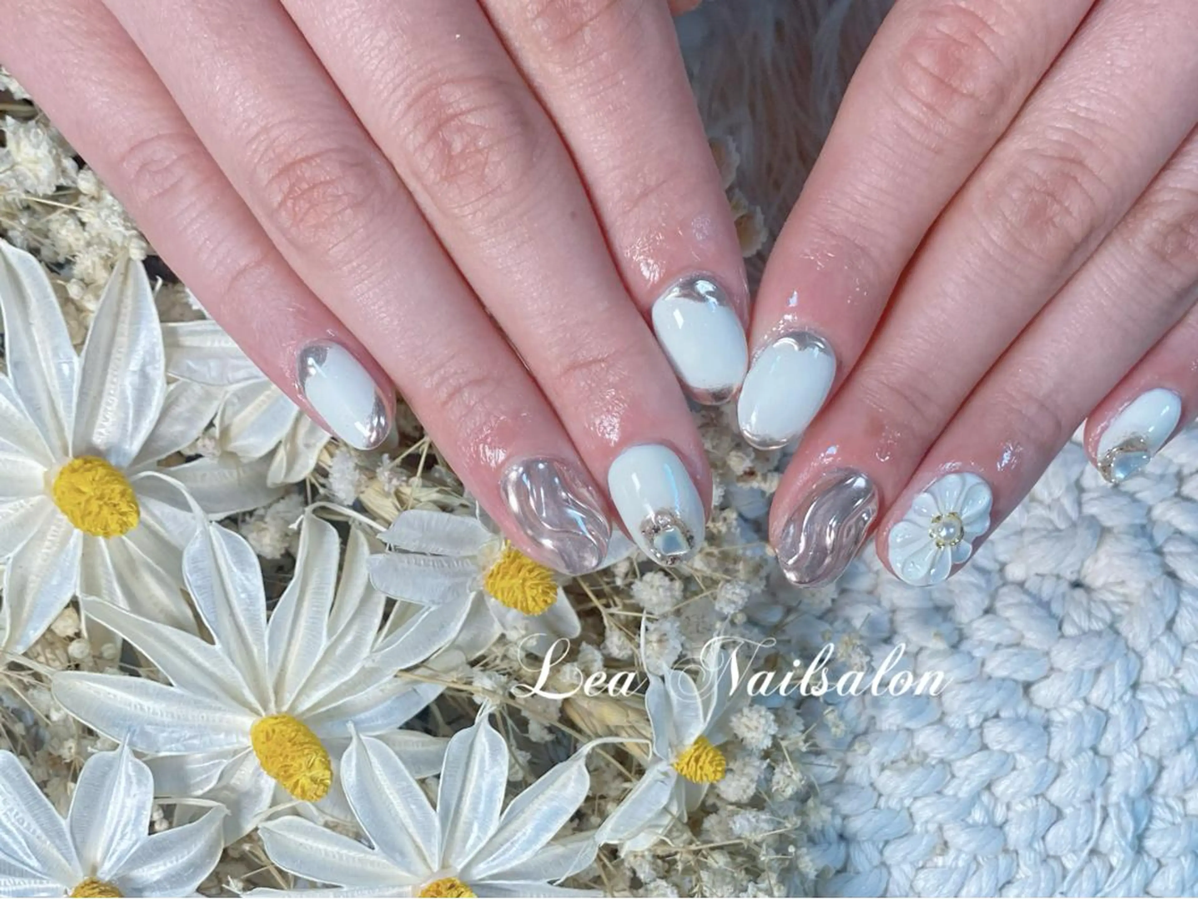 ショート カラー ネイル Le’a NailSalonのネイルデザイン