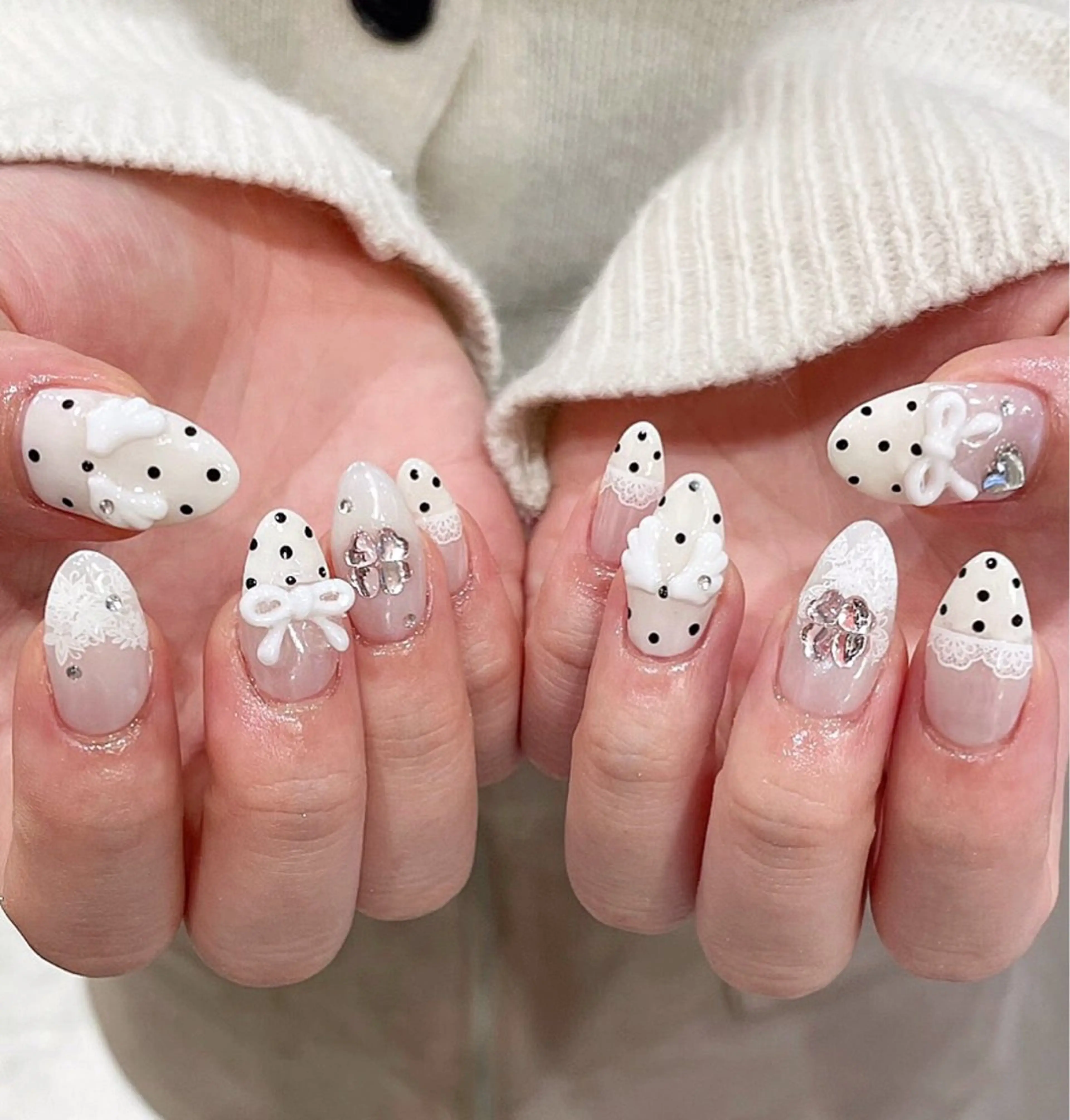 ネイル 長さ出し グラデーション キラキラネイル 韓国ネイル ラメ(グリッター) チ サのネイルデザイン