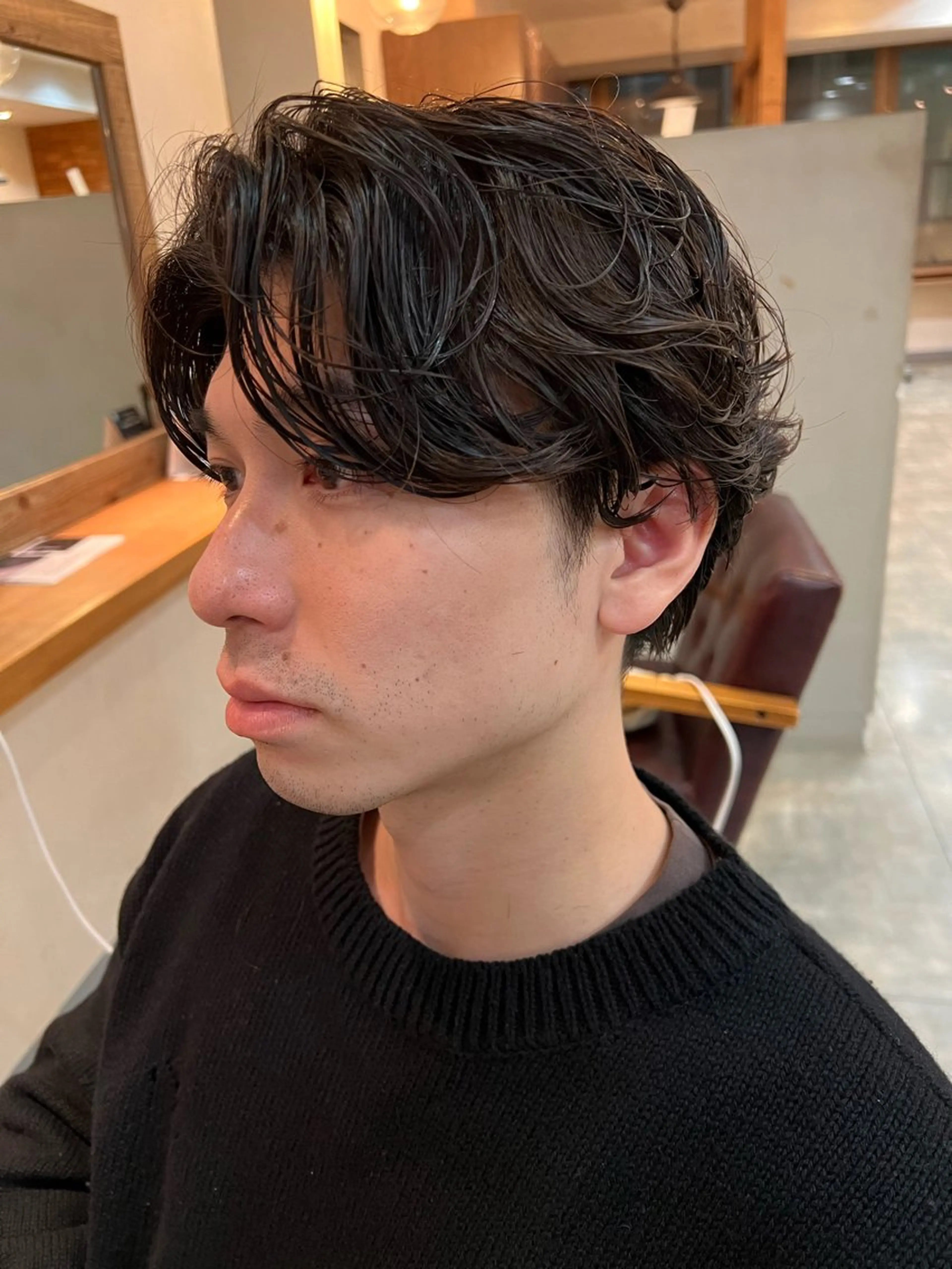 パーマ メンズ カット パーマ 透明感・艶感 小坂隼斗のヘアスタイル