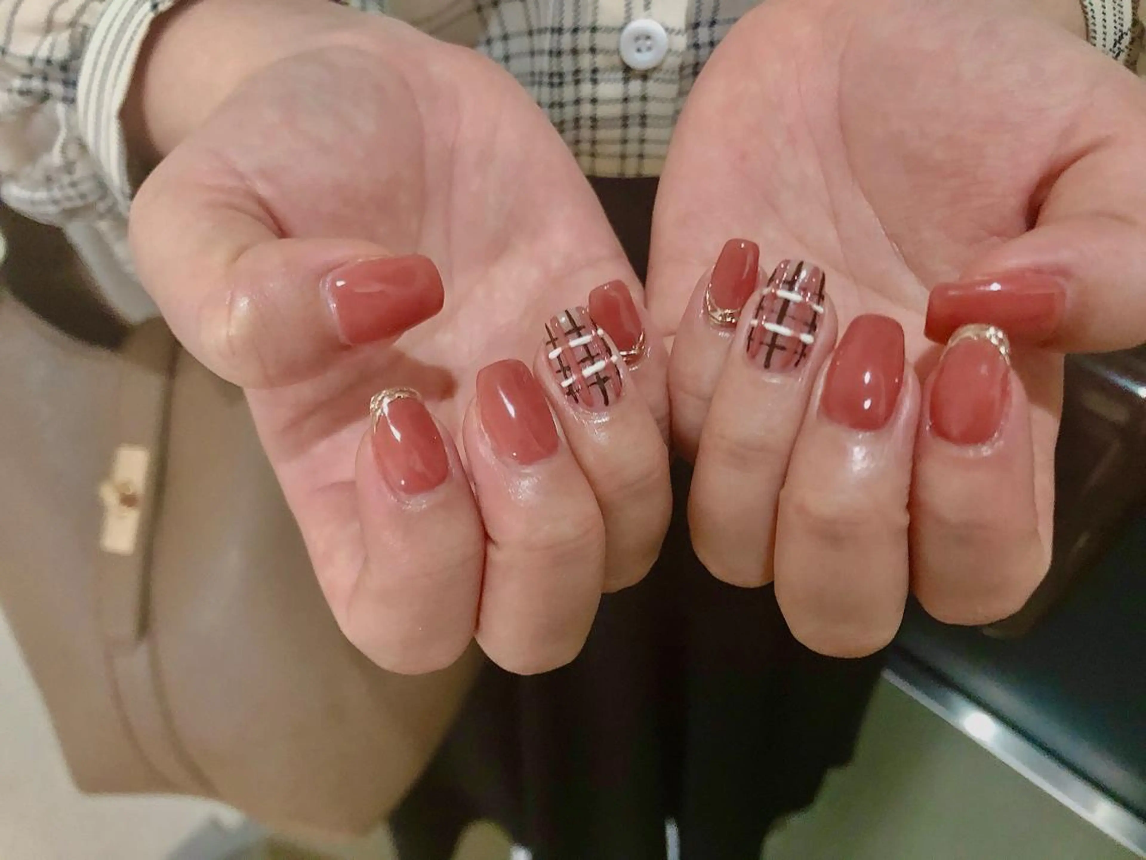 ネイル kiki nail &brow二子玉川の眉毛・アイブロウイメージ