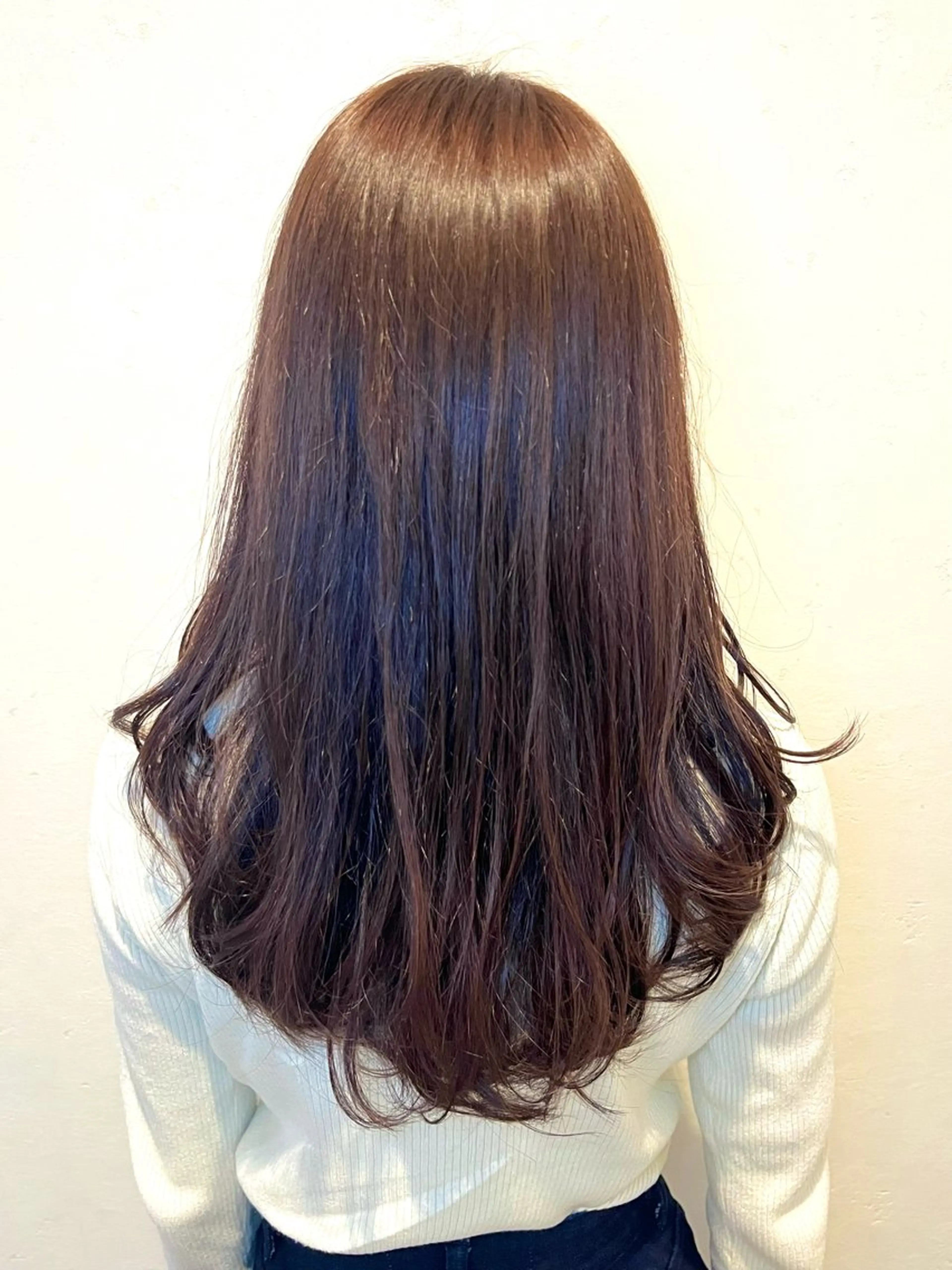 セミロング カラー 伊藤 さやかのヘアスタイル