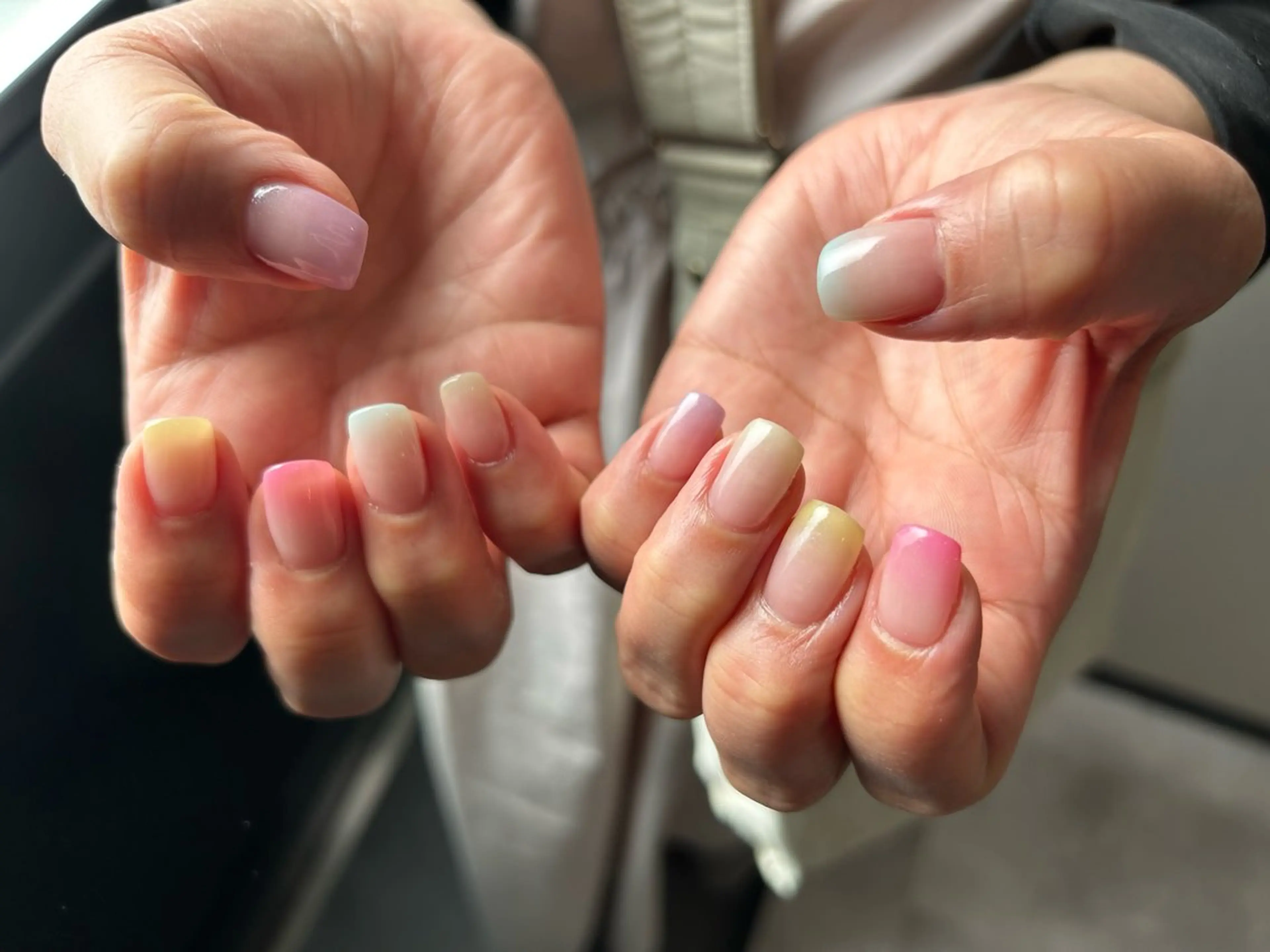 ネイル パステルネイル ululimi nailsalonのネイルデザイン
