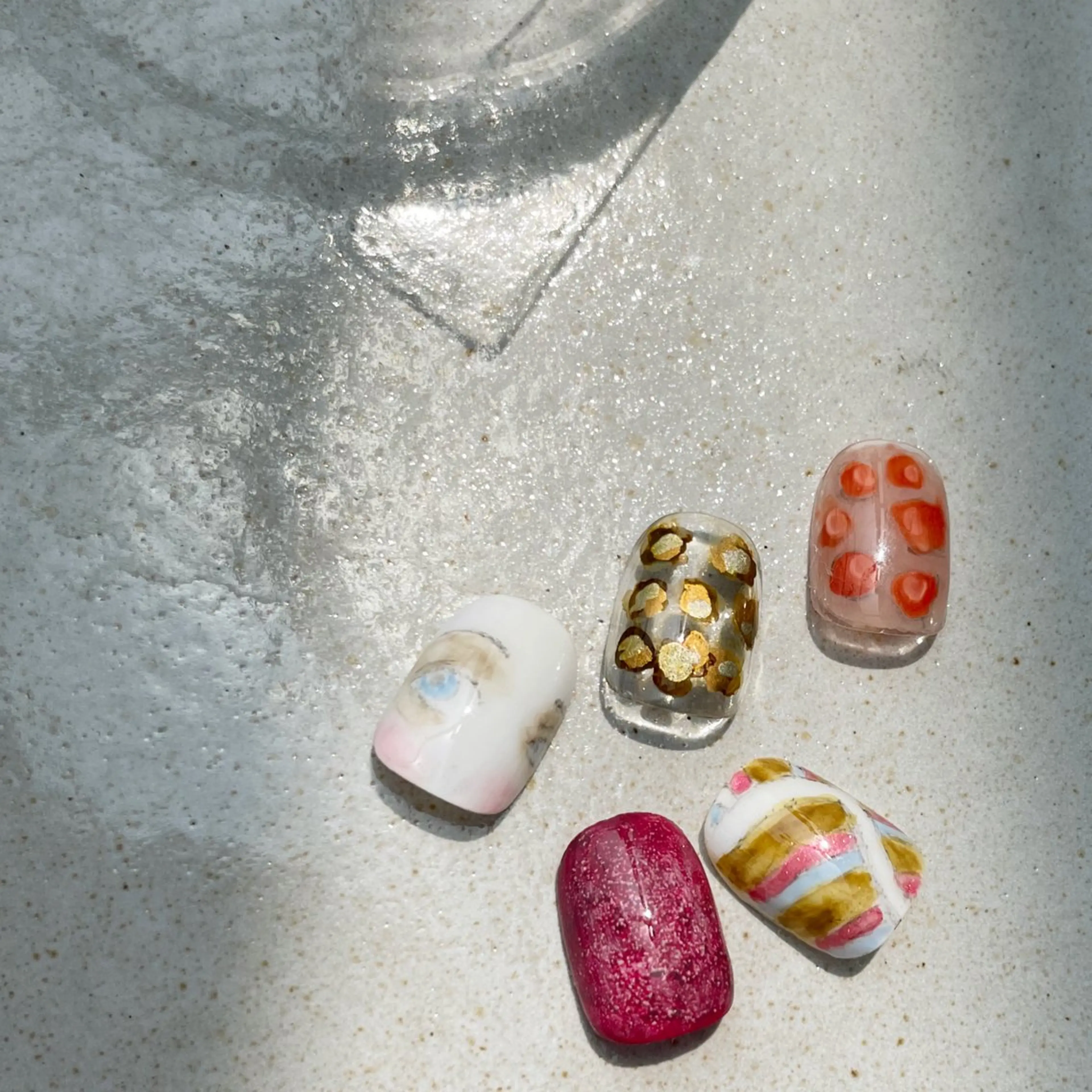 ネイル y-neil | ニュアンスネイルのネイルデザイン