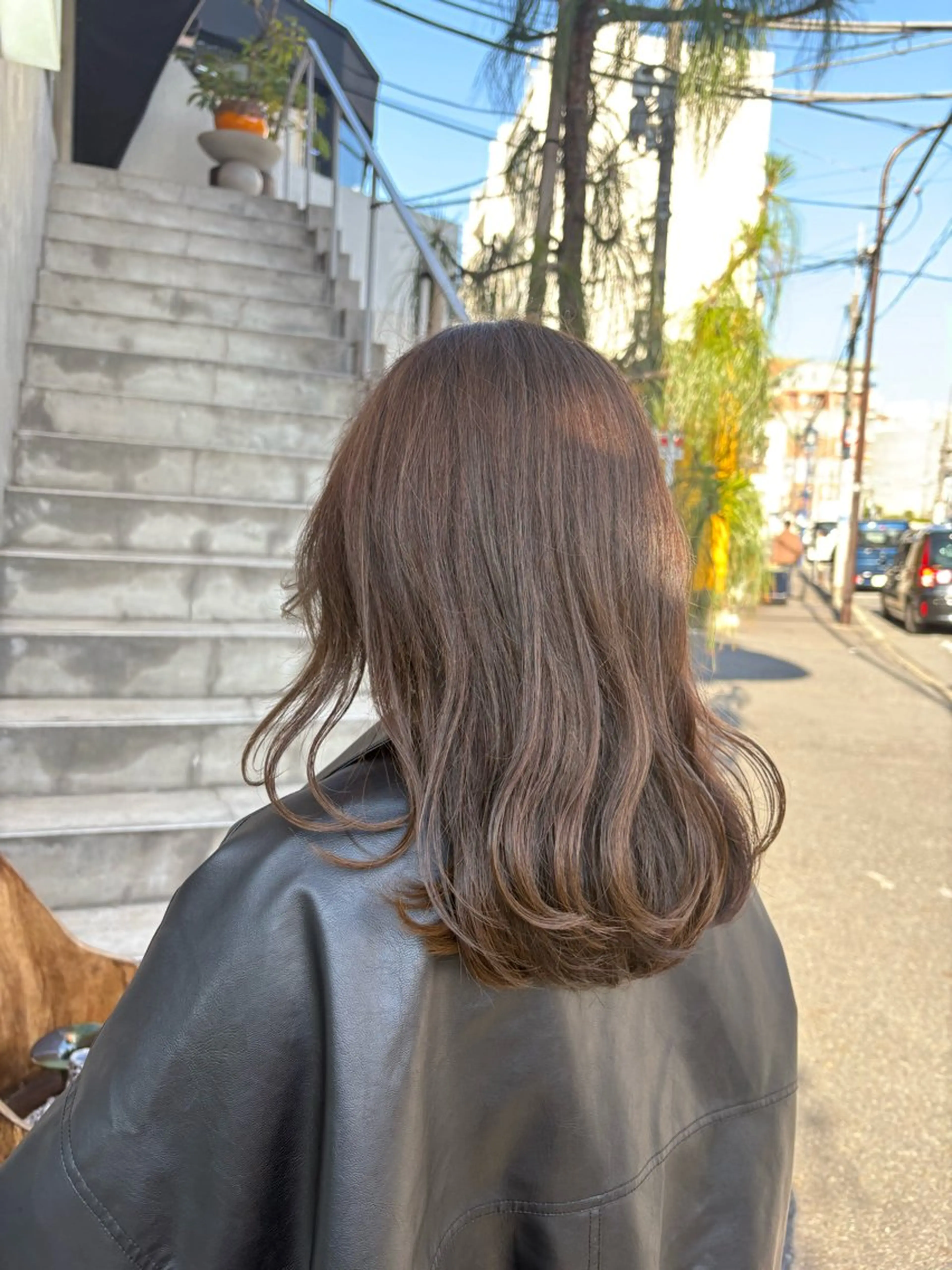 セミロング カラー 透明感カラー オリーブカラー ヘアカラー トリートメント JuJu (orange)のマツエク・マツパデザイン