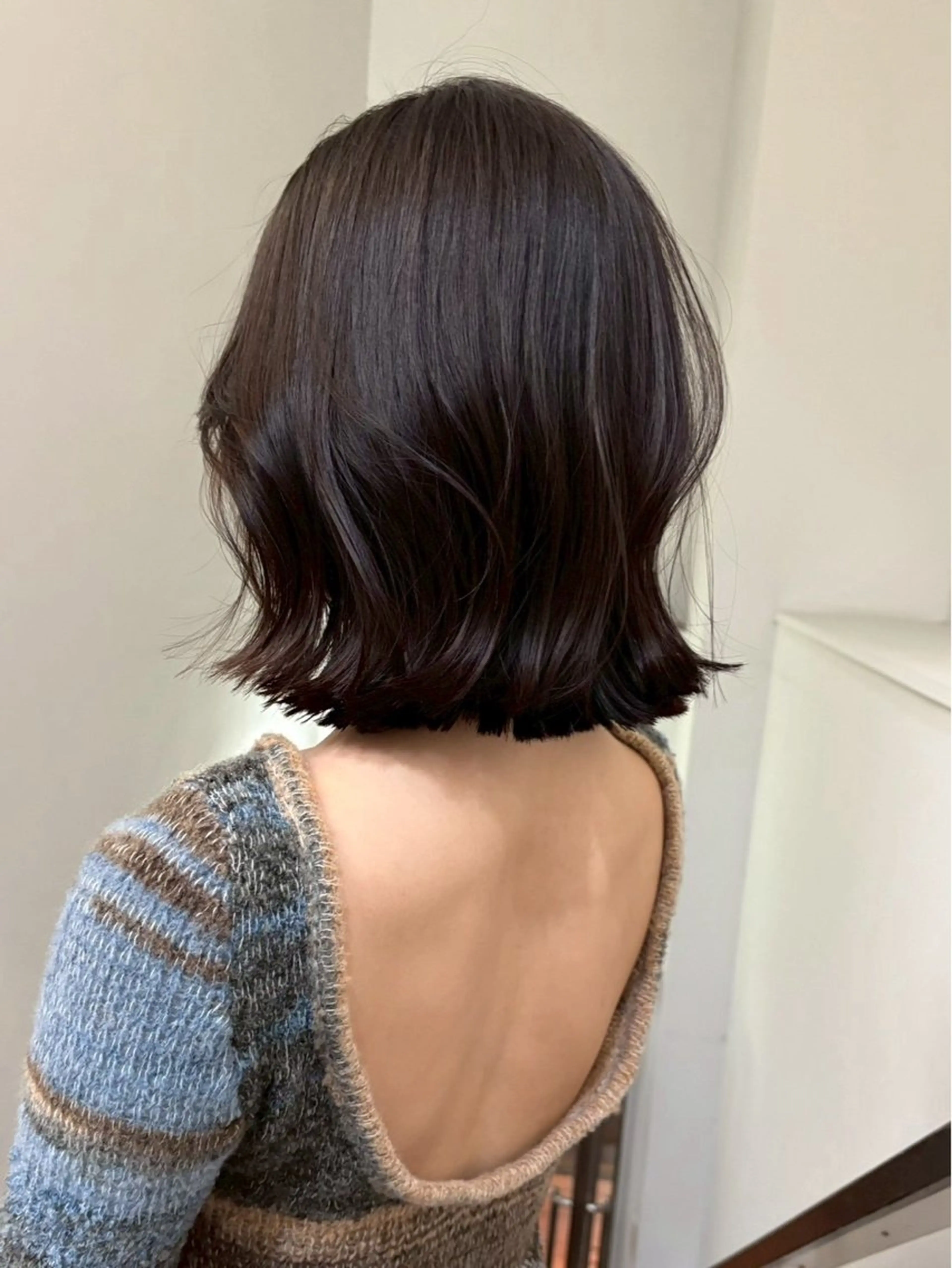 ミディアム カラー ブラウンカラー ダークブラウン つやつやブラウンカラ ーあすかのヘアスタイル