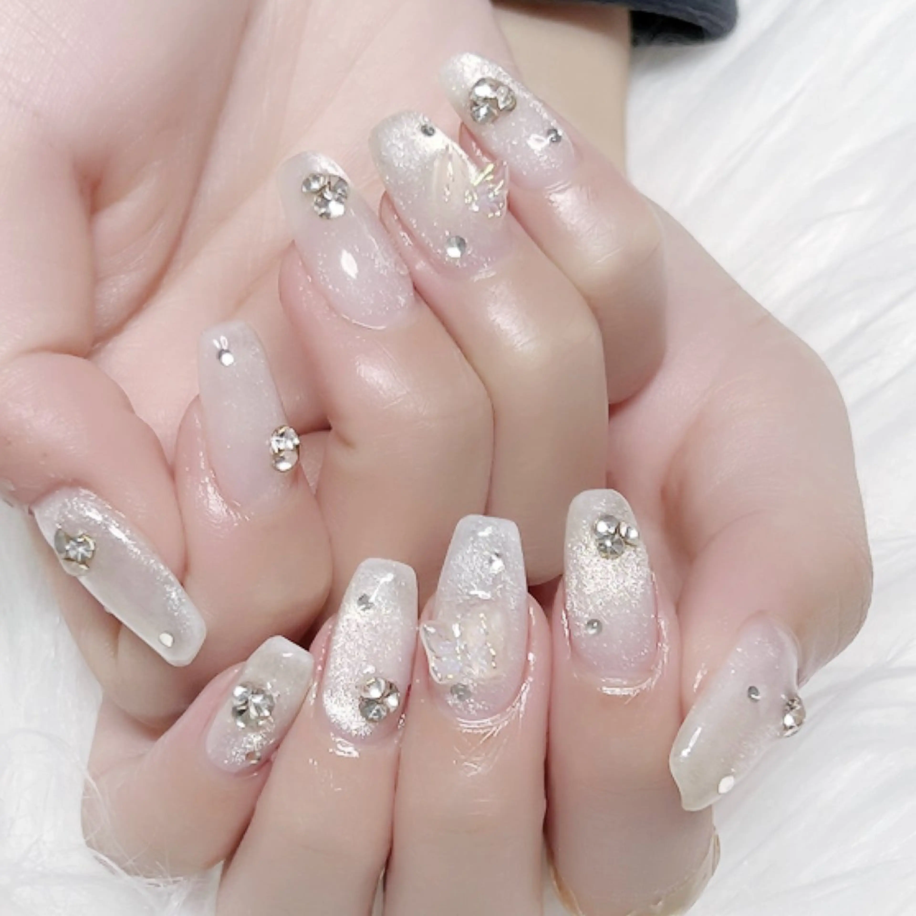 ネイル ジェルネイル ハート ホログラムネイル 韓国ネイル ニュアンスネイル 🩵池袋heart nail🩵のネイルデザイン