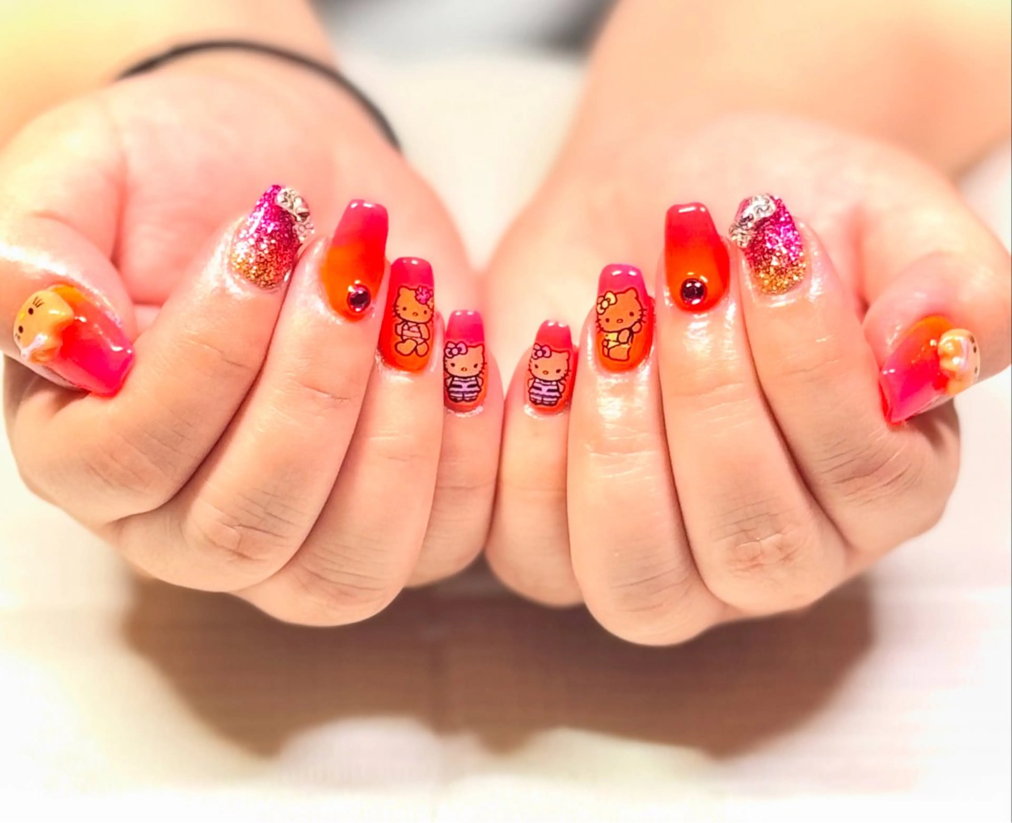 ネイル SHINee 袖ヶ浦のマツエク・マツパデザイン