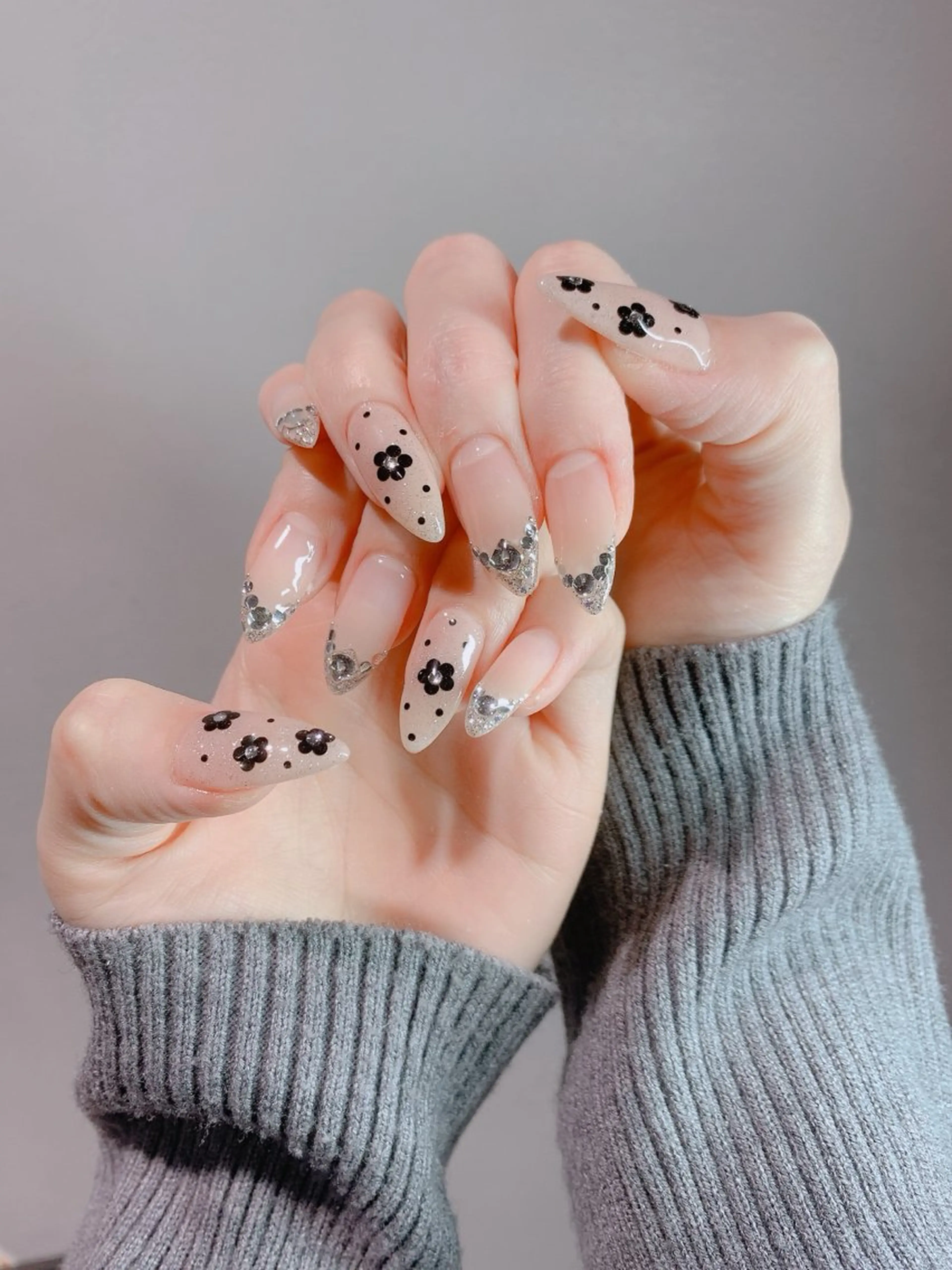 ネイル ネイルサロン トゥルースのネイルデザイン