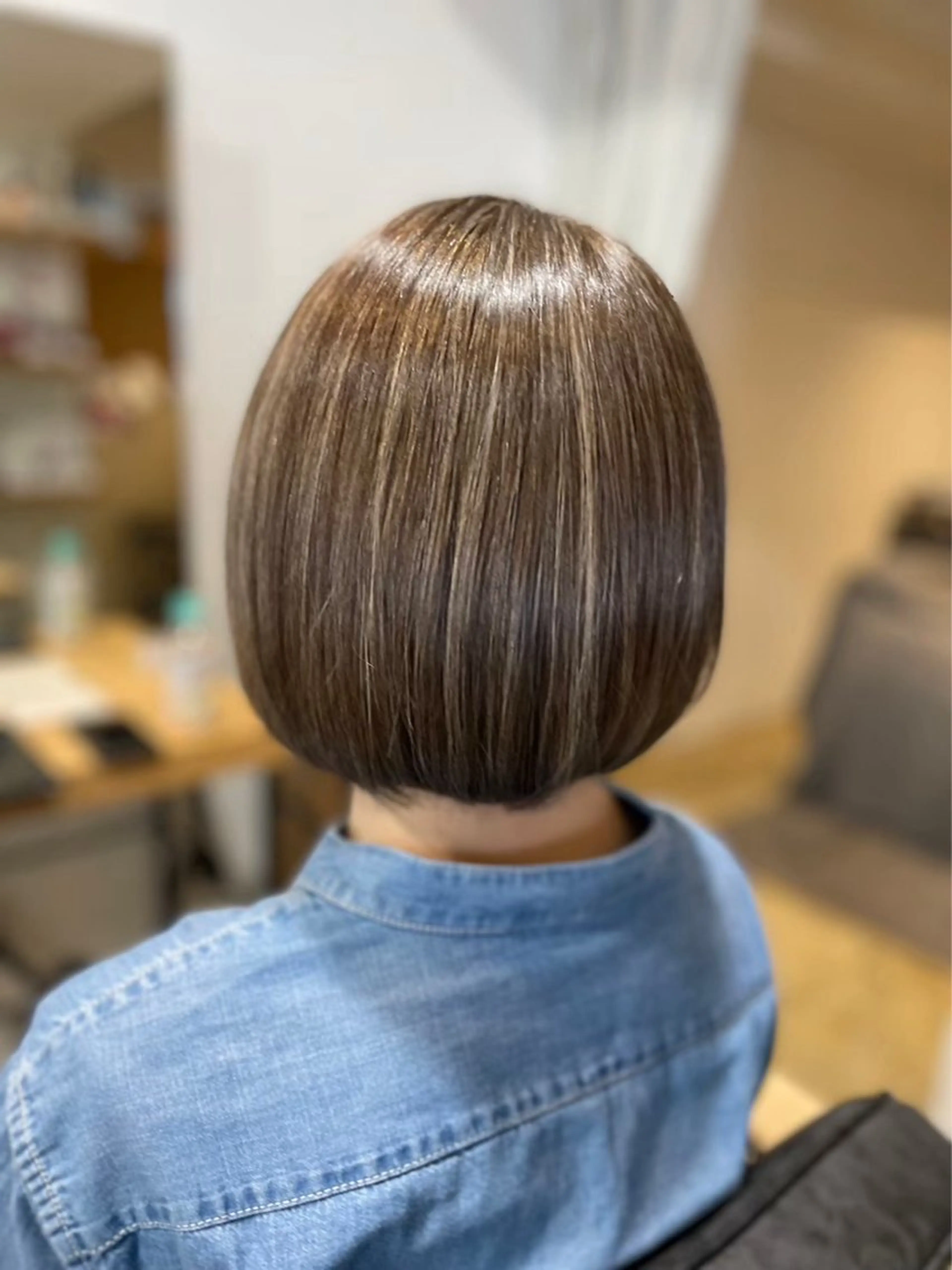 ショート 山崎 彩音のヘアスタイル