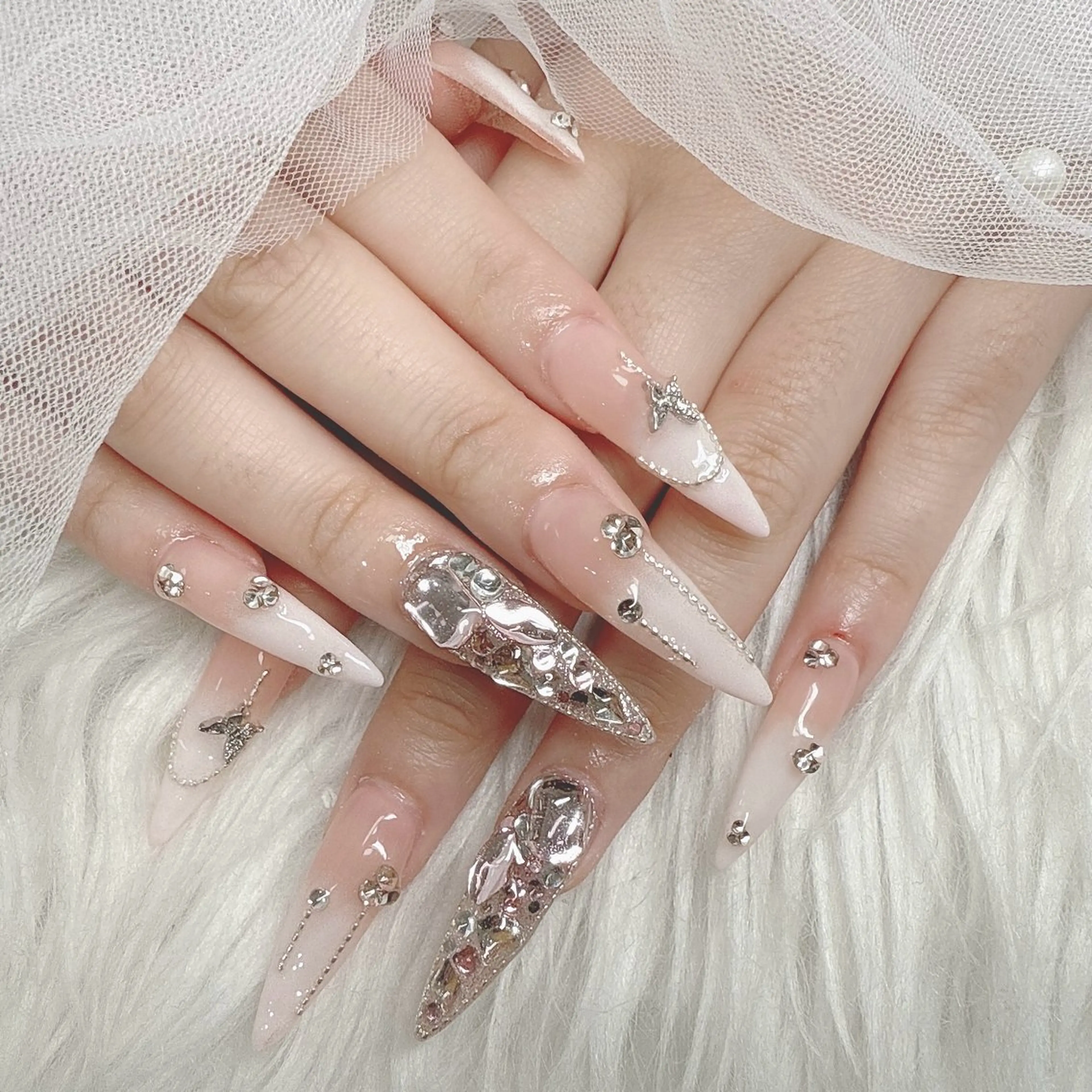 ネイル フットネイル フレンチネイル グラデーション 韓国ネイル ロングネイル ハンドネイル Hani Nail Salonのネイルデザイン