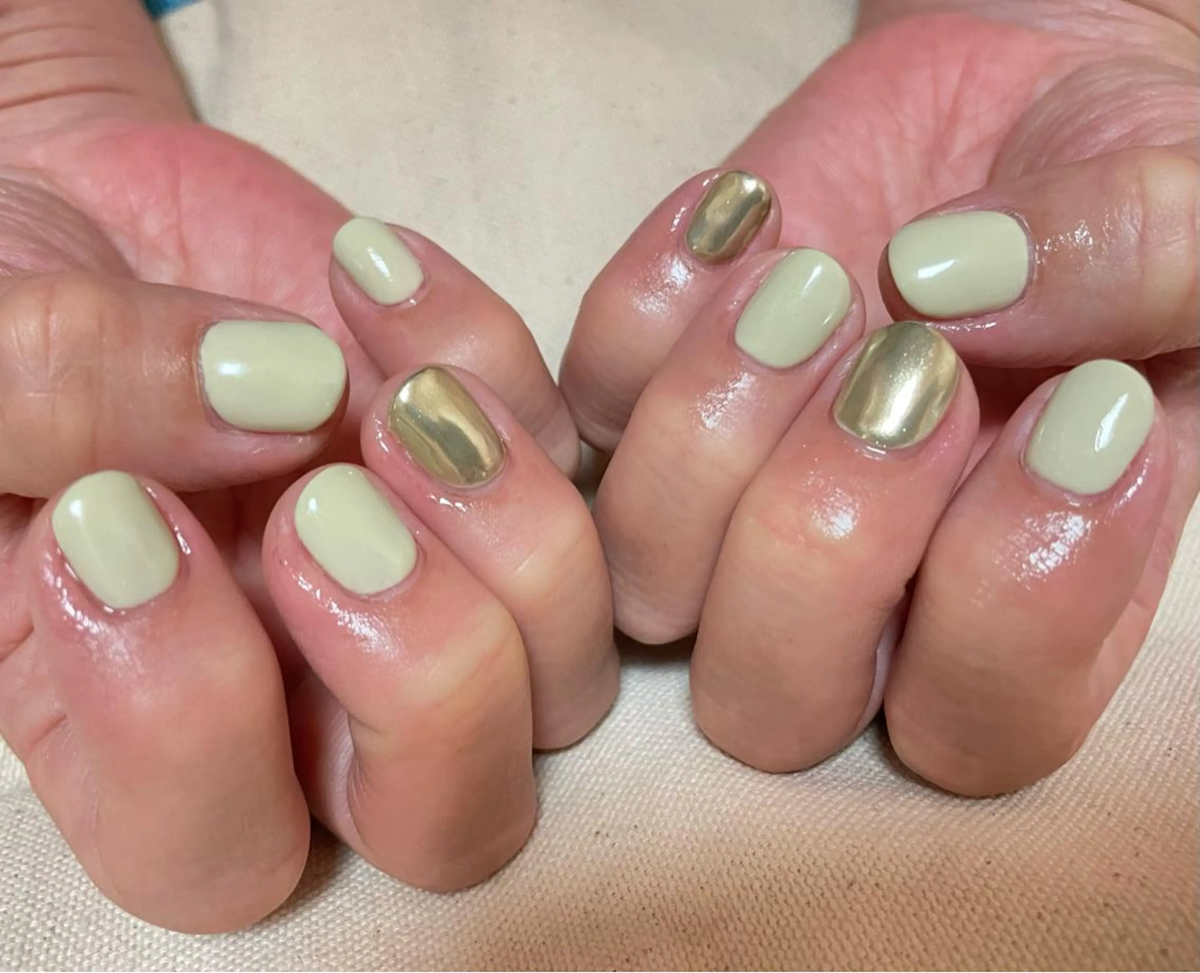 ネイル ミラーネイル pro.M chiharuのネイルデザイン